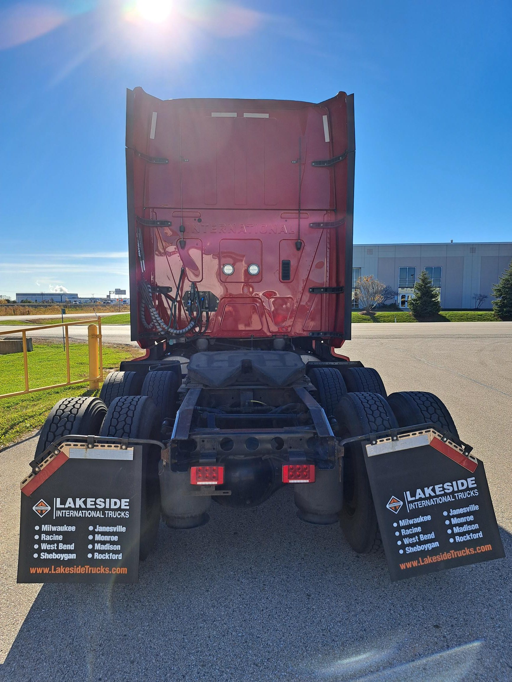 2018 INTERNATIONAL LT625 - Lakeside International Trucks
