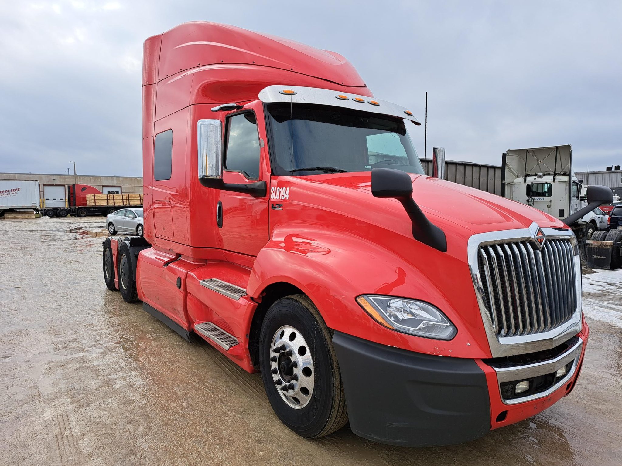 2018 INTERNATIONAL LT625 Lakeside International Trucks