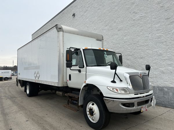 2015 INTERNATIONAL 4300 - Lakeside International Trucks