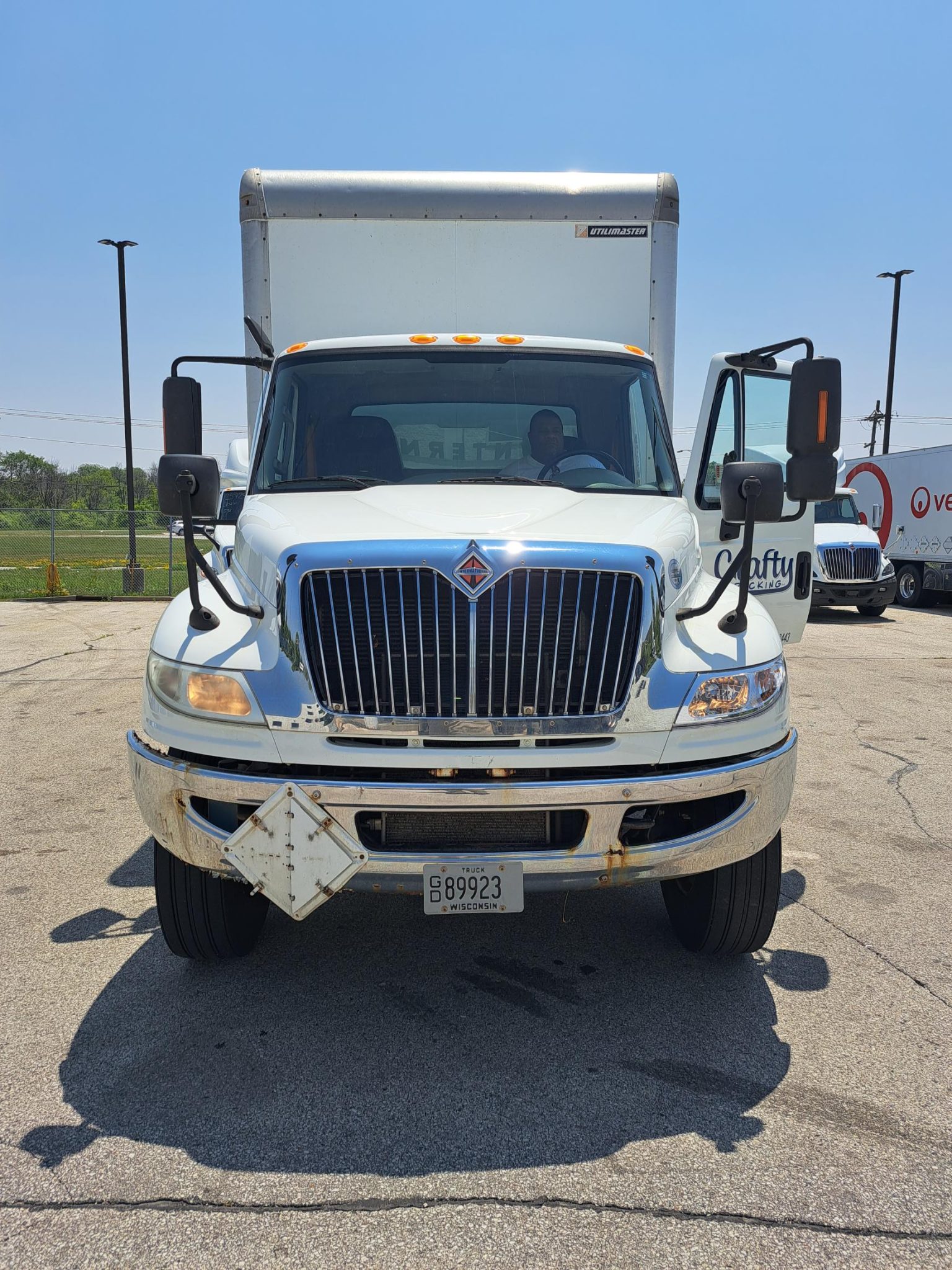 2016 INTERNATIONAL 4300 Lakeside International Trucks