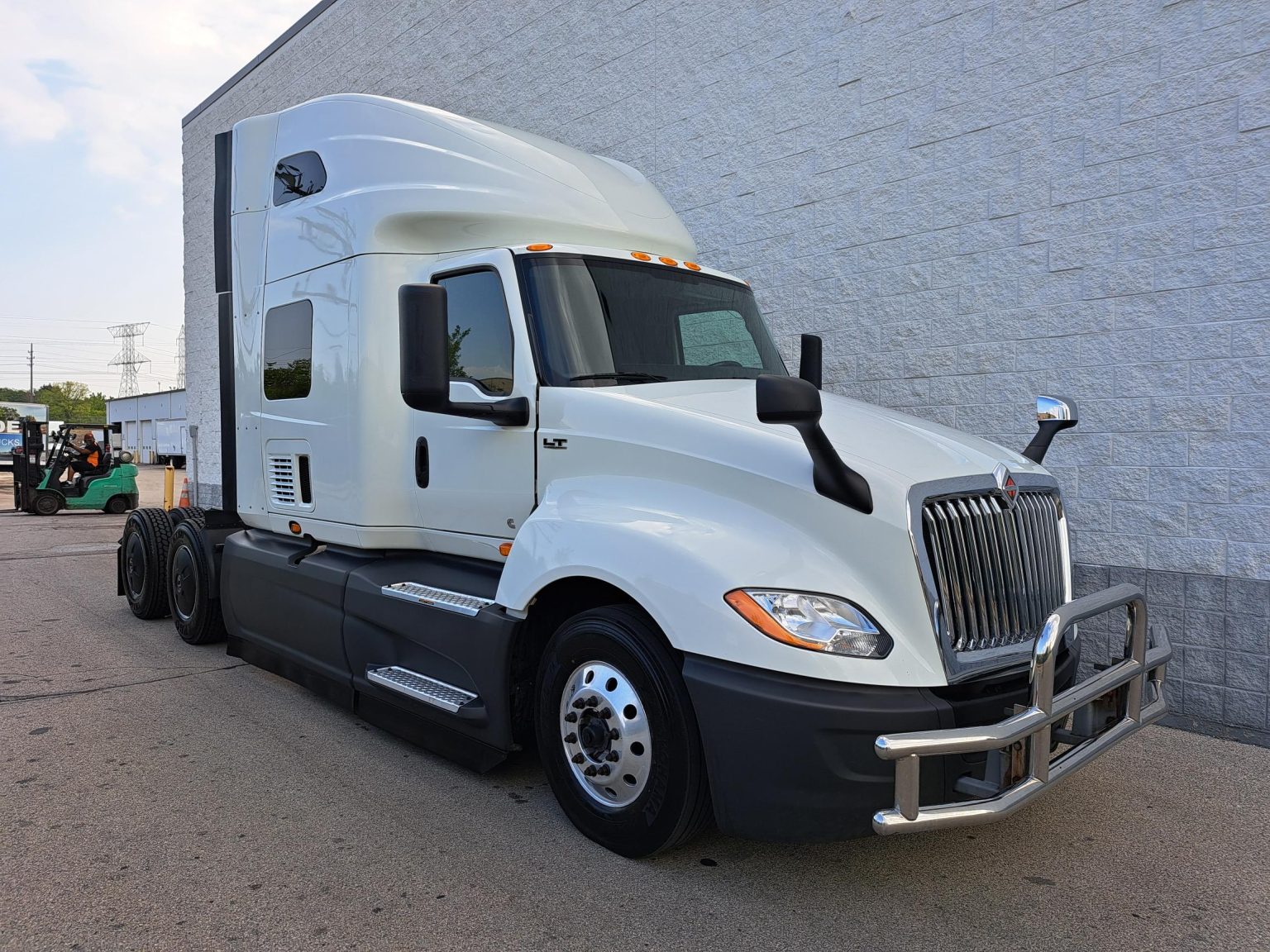 2022 INTERNATIONAL LT625 - Lakeside International Trucks