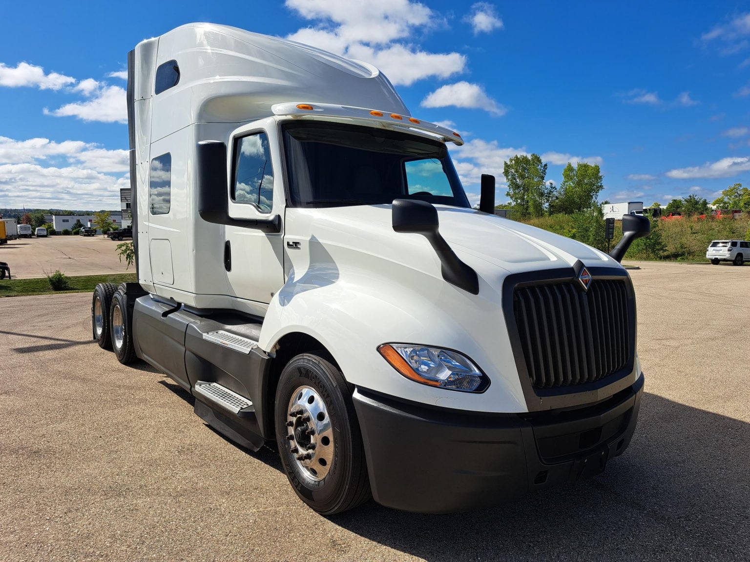 2022 INTERNATIONAL LT625 - Lakeside International Trucks