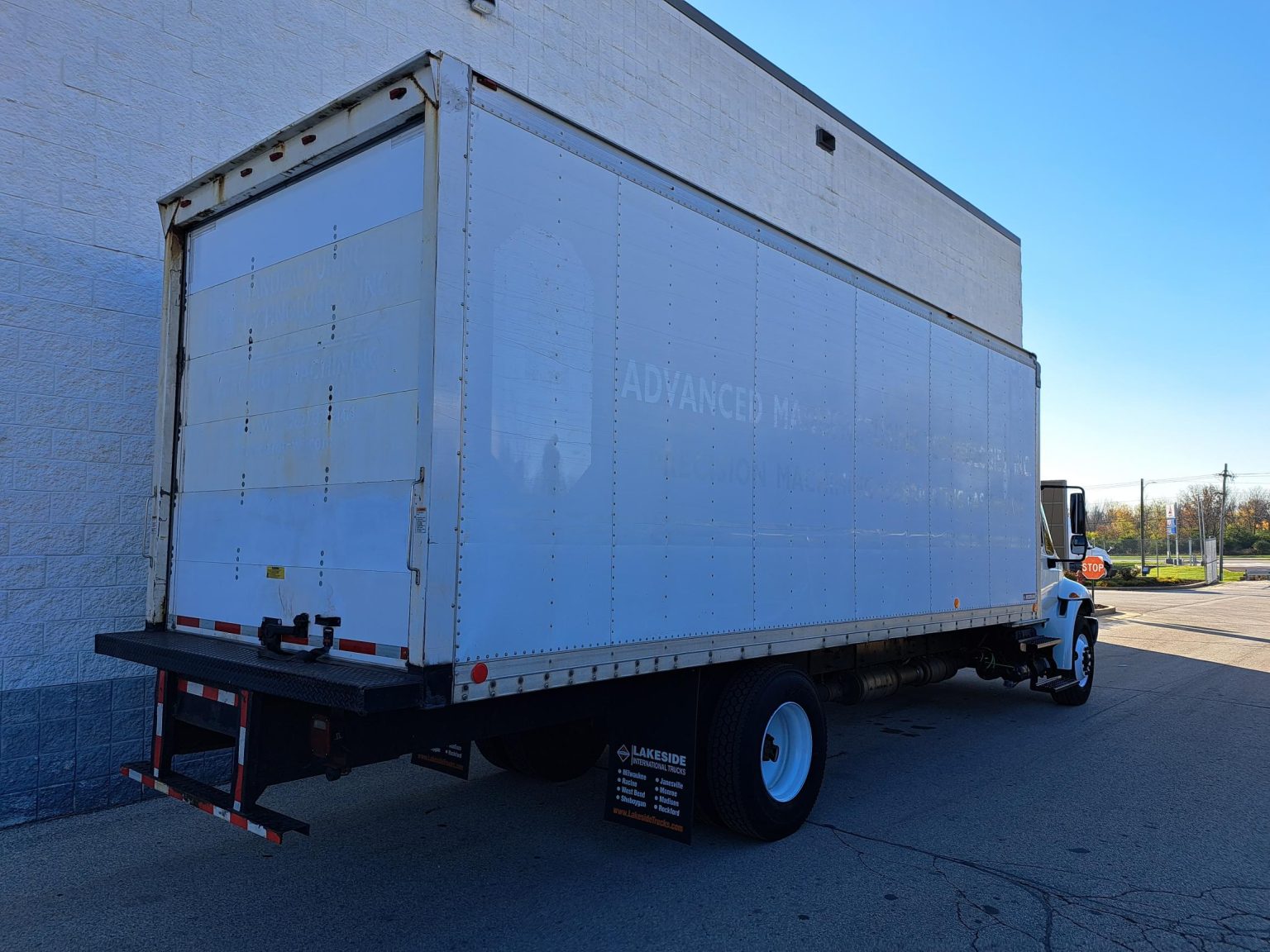 2016 INTERNATIONAL 4300 Lakeside International Trucks