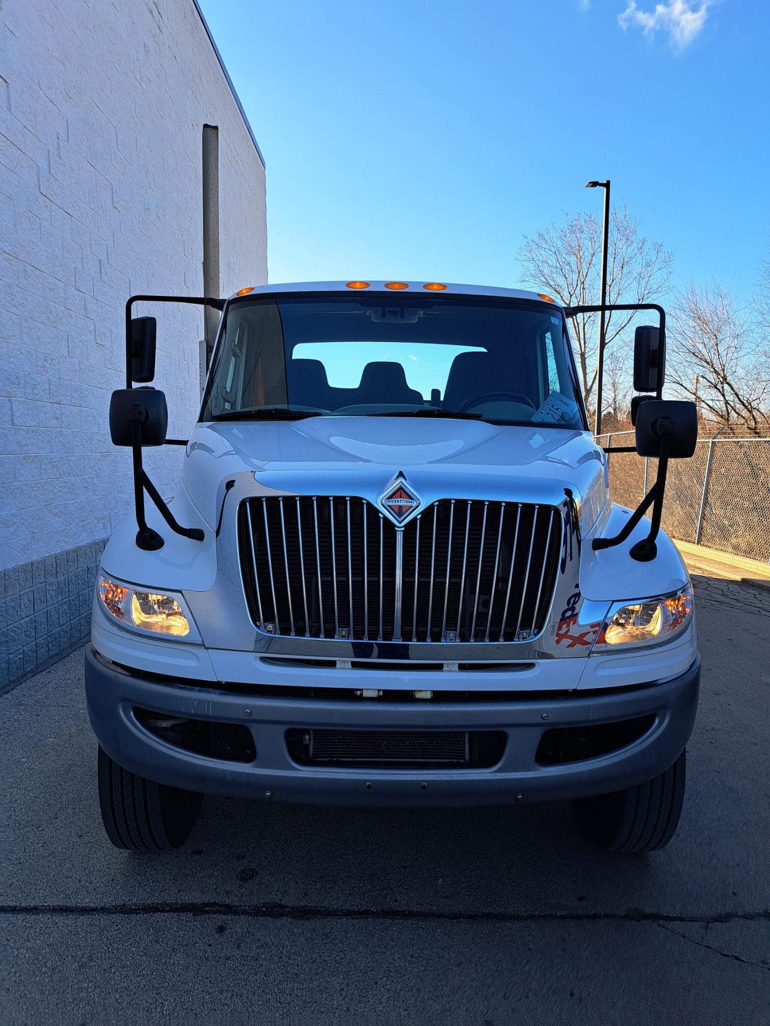 2017 INTERNATIONAL 4300 Lakeside International Trucks