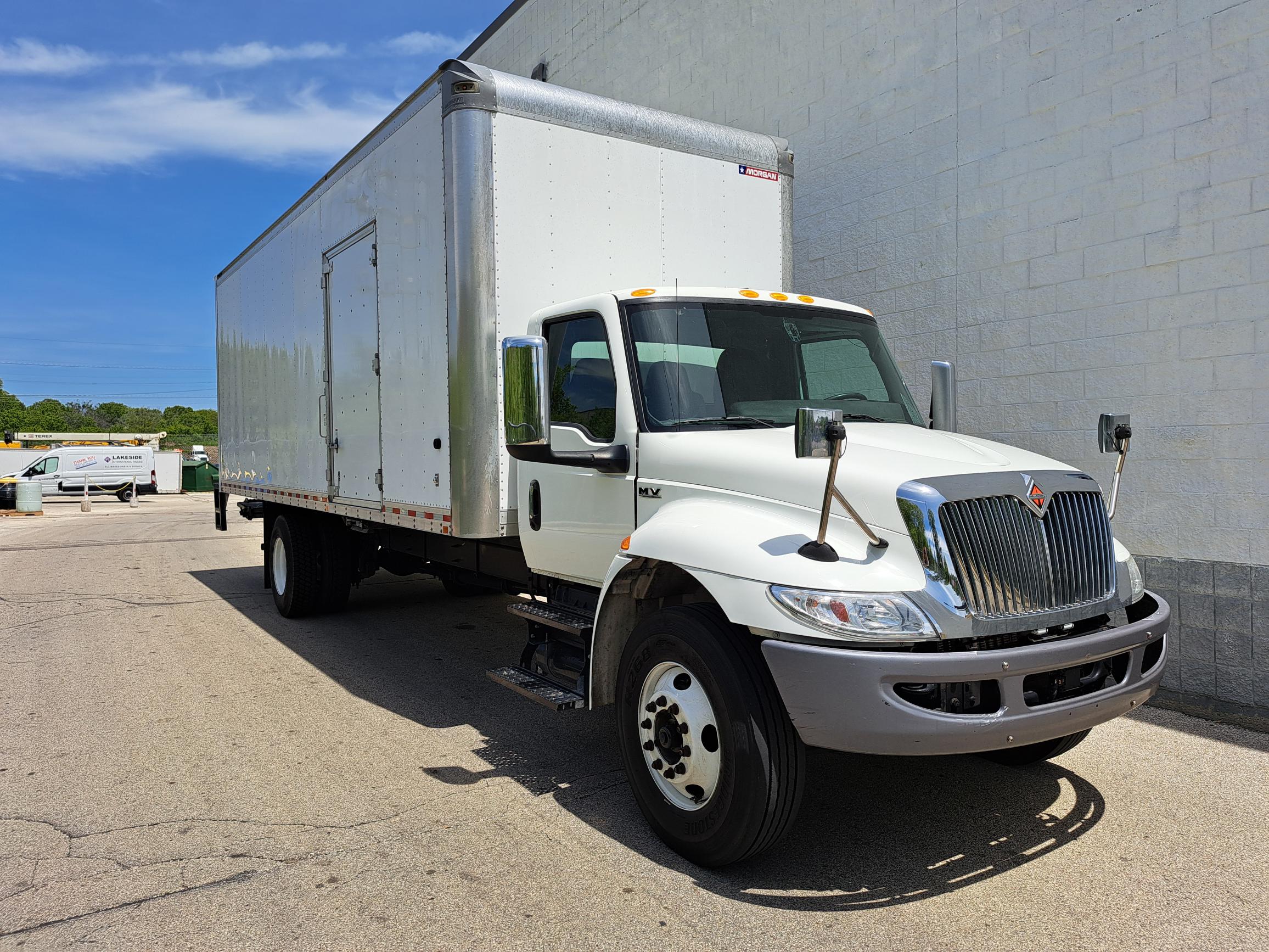 Milwaukee Inventory - Lakeside International Trucks
