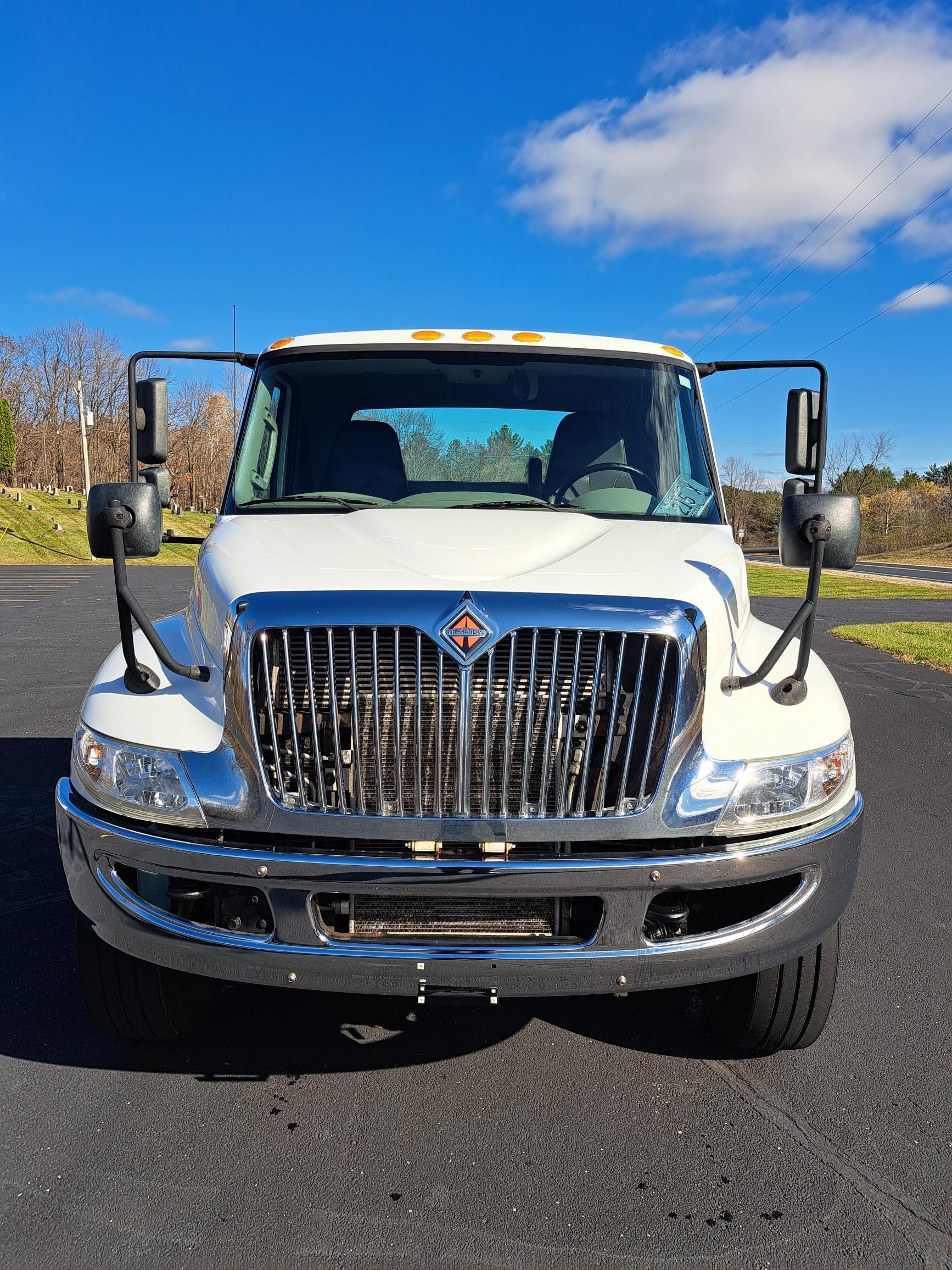 2019 INTERNATIONAL 4300 - image 5 of 6