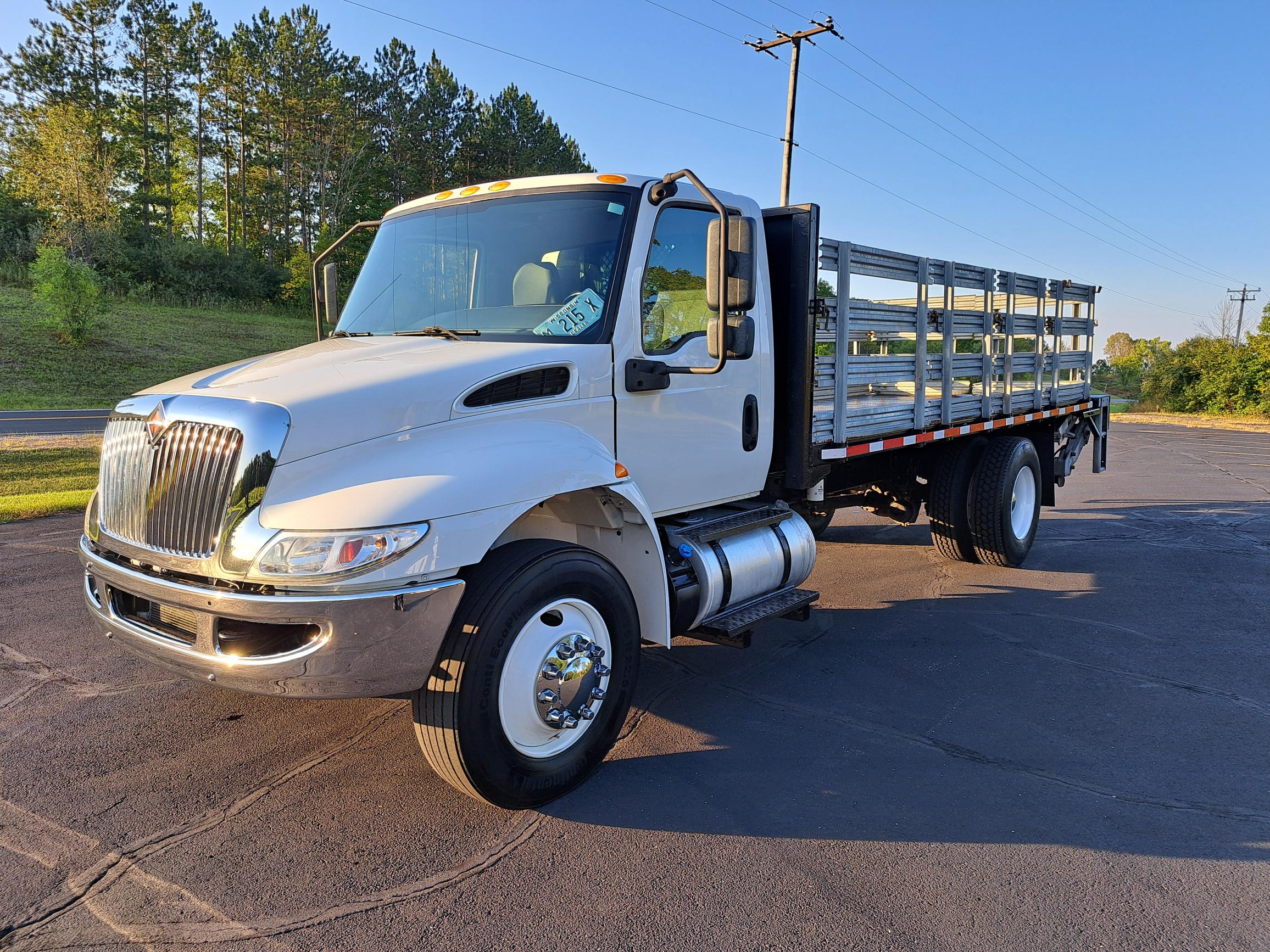 2019 INTERNATIONAL MV607 - image 3 of 6