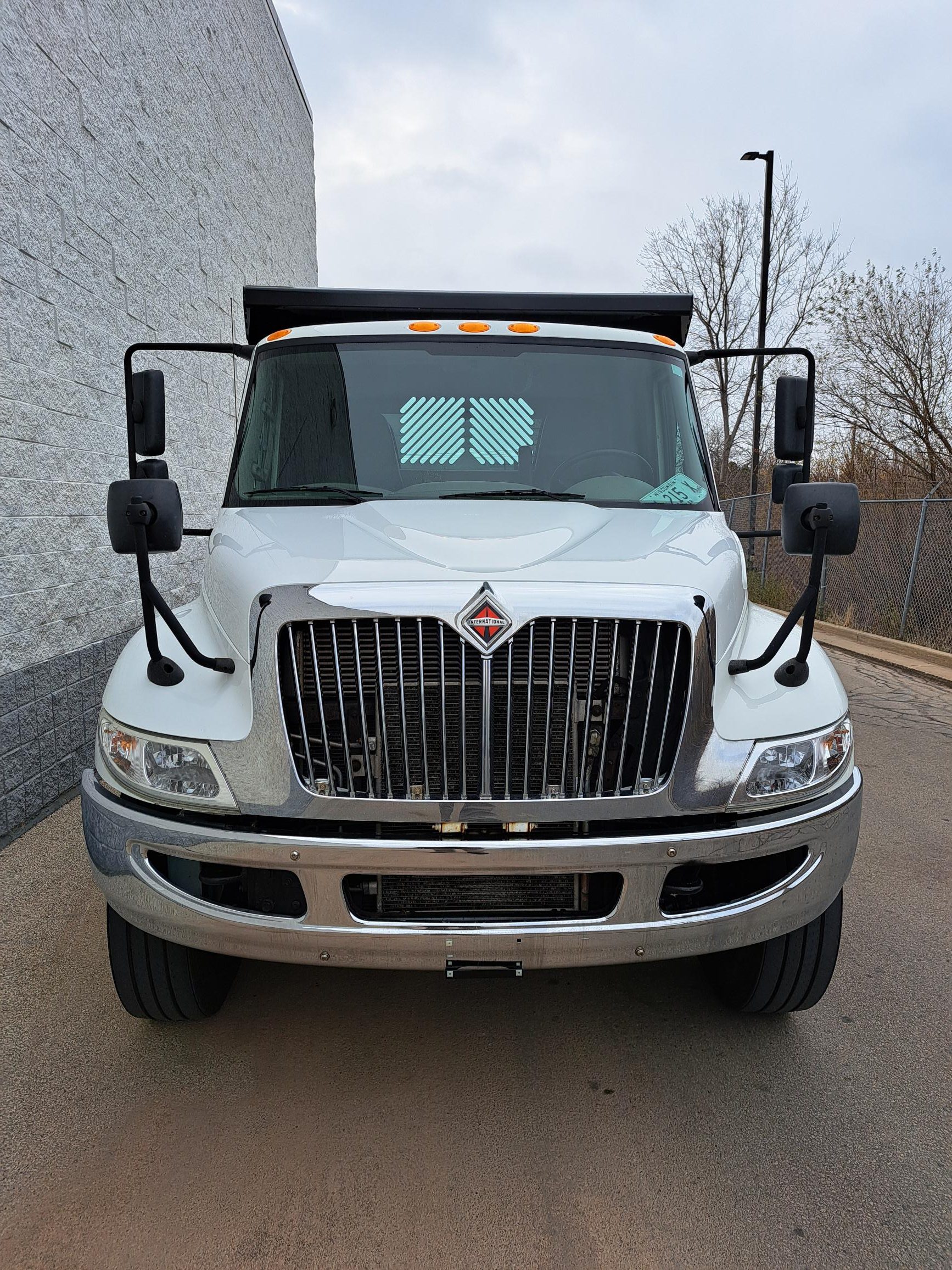 2019 INTERNATIONAL 4300 - image 5 of 6