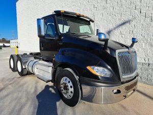 2019 INTERNATIONAL LT625 UT46971-01