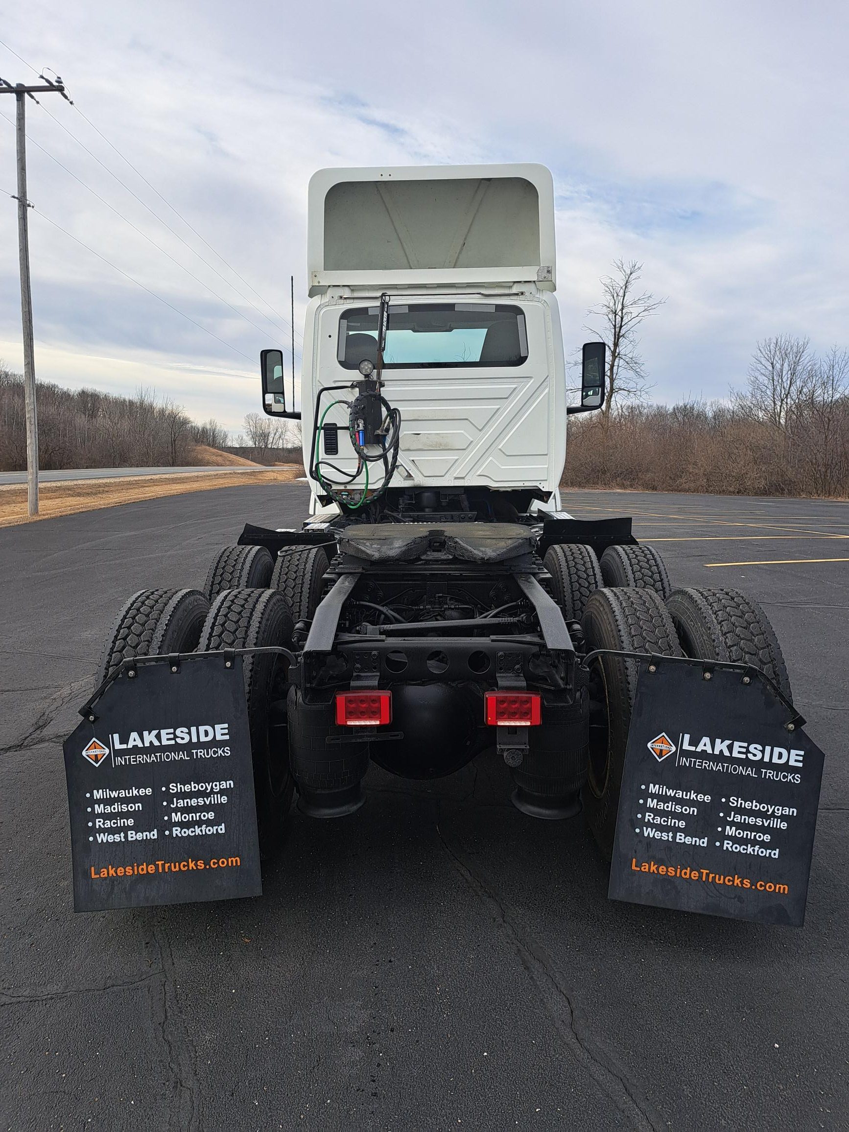 2019 INTERNATIONAL LT625 - image 6 of 6