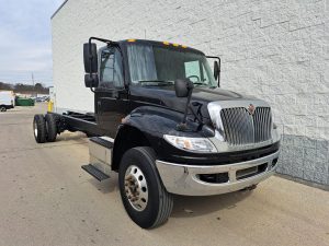 2015 INTERNATIONAL 4300 UT46985-01