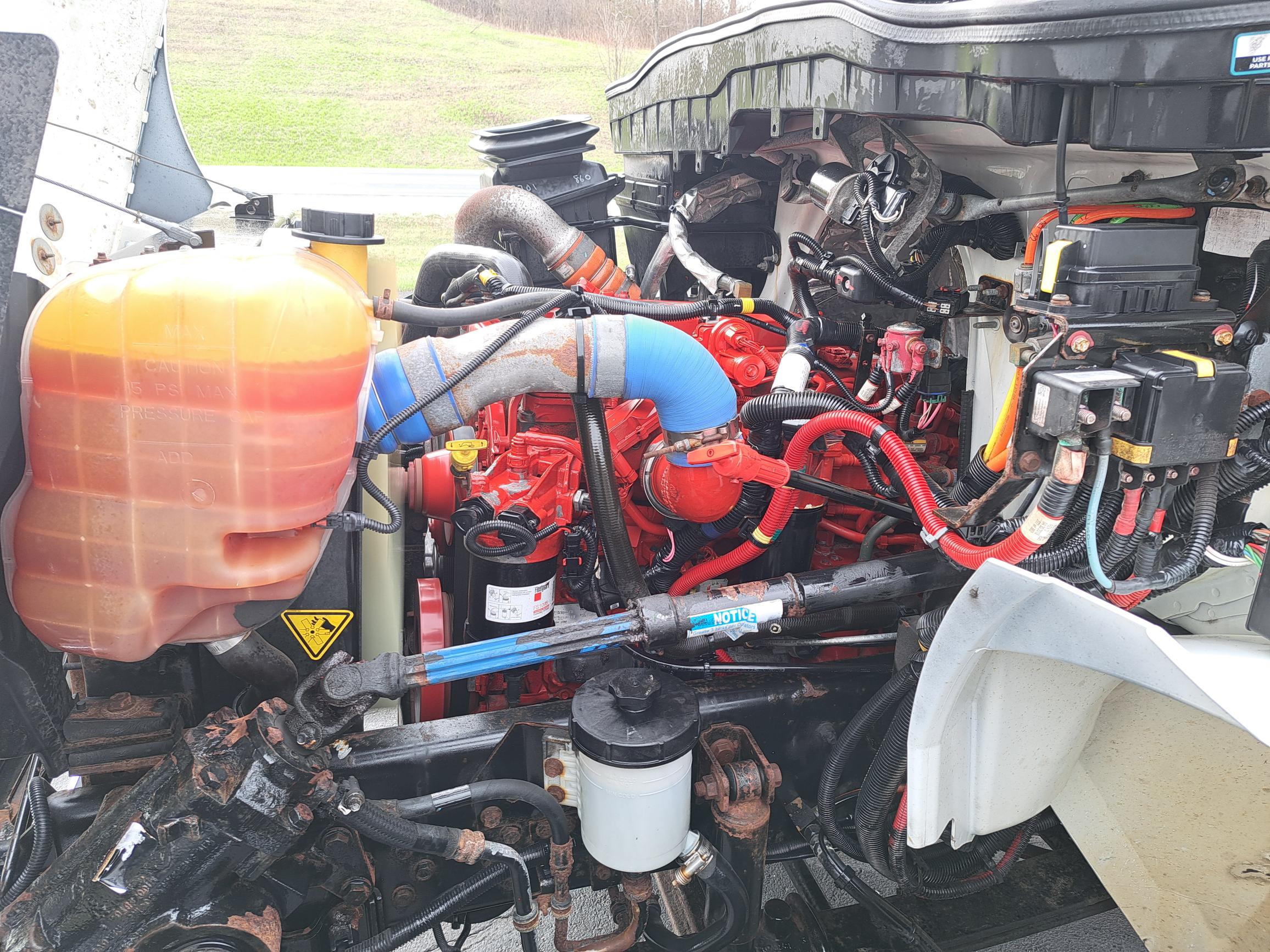 2019 INTERNATIONAL 4300 UT47003-16 2019 INTERNATIONAL 4300 UT47003-16