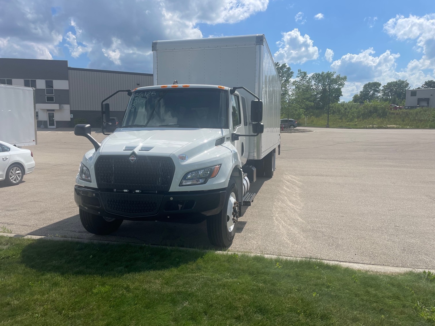2025 International MV607 - image 3 of 4