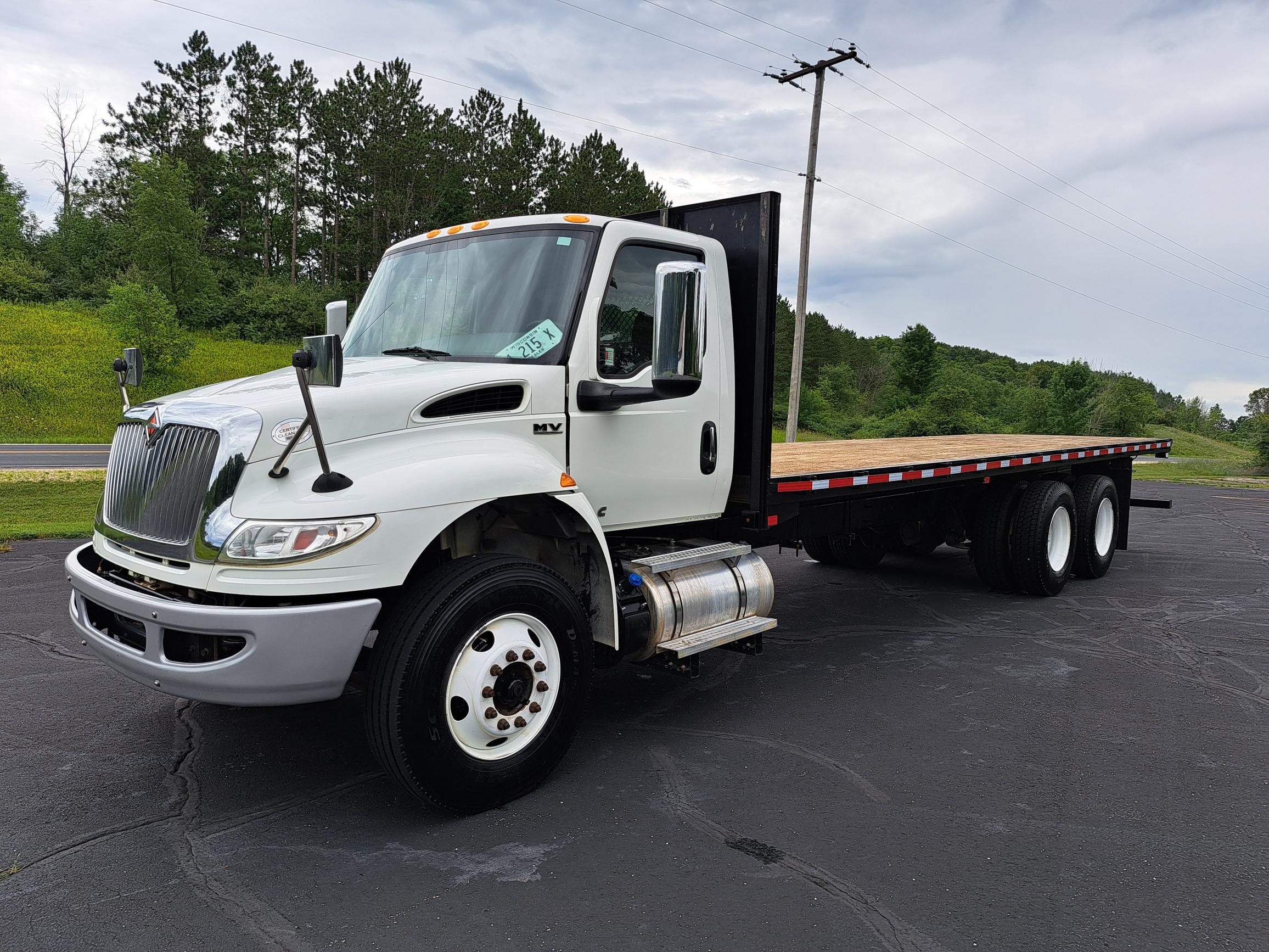 2021 INTERNATIONAL MV607 - image 3 of 6