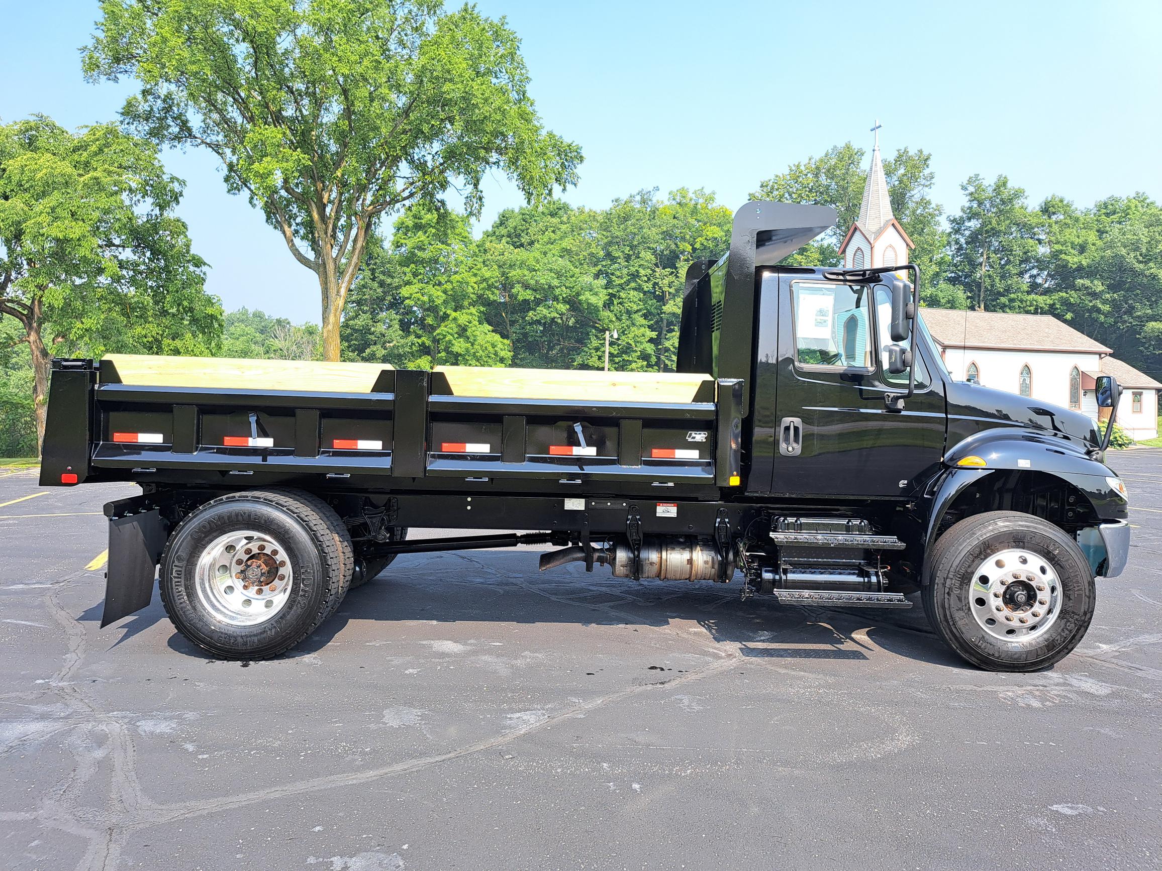 2019 INTERNATIONAL 4300 UT47007-08 2019 INTERNATIONAL 4300 UT47007-08