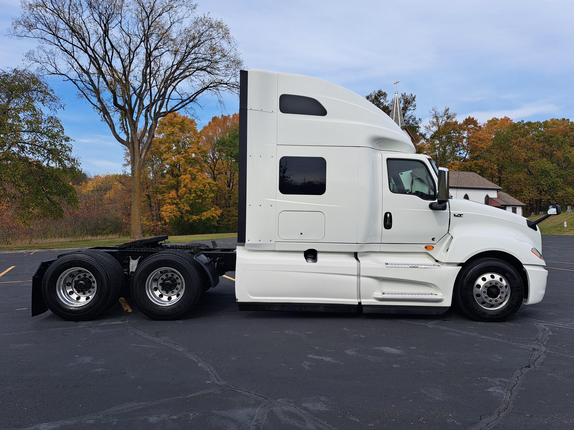 2019 INTERNATIONAL LT625 UT18121-07 2019 INTERNATIONAL LT625 UT18121-07