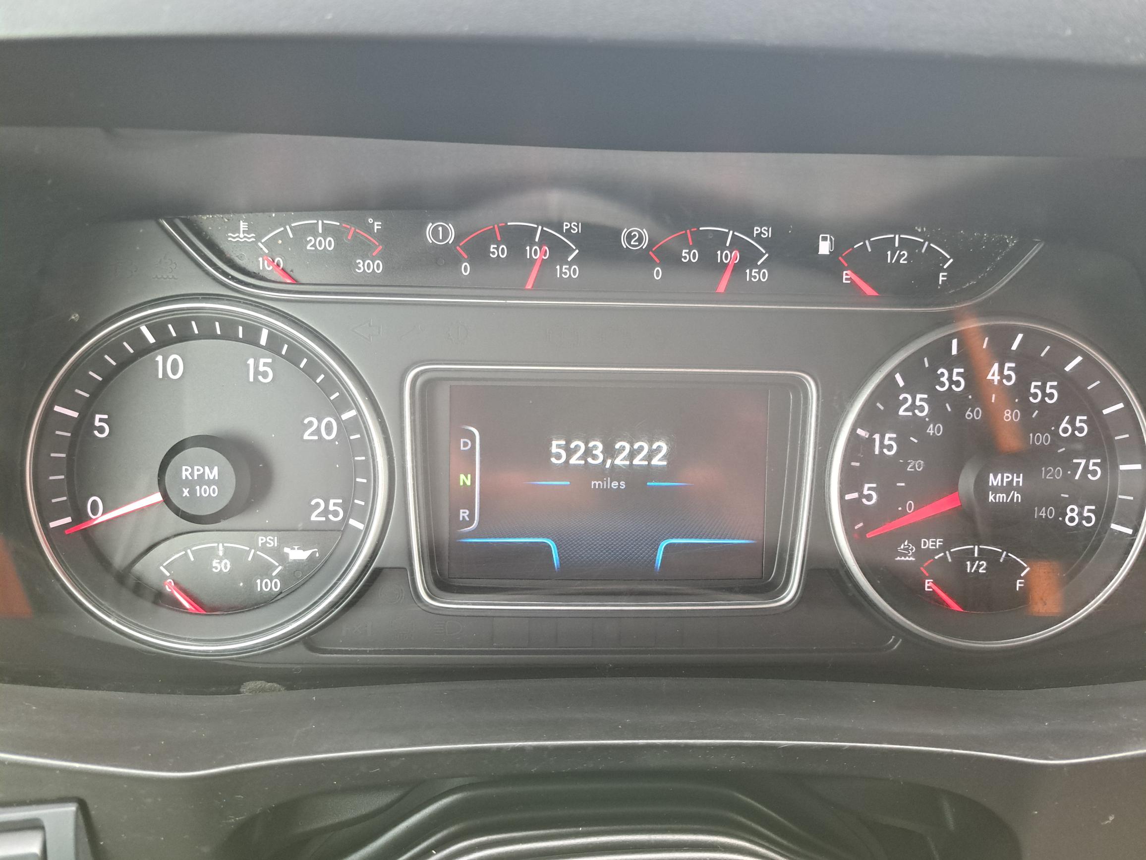 2019 INTERNATIONAL LT625 UT18121-11 2019 INTERNATIONAL LT625 UT18121-11