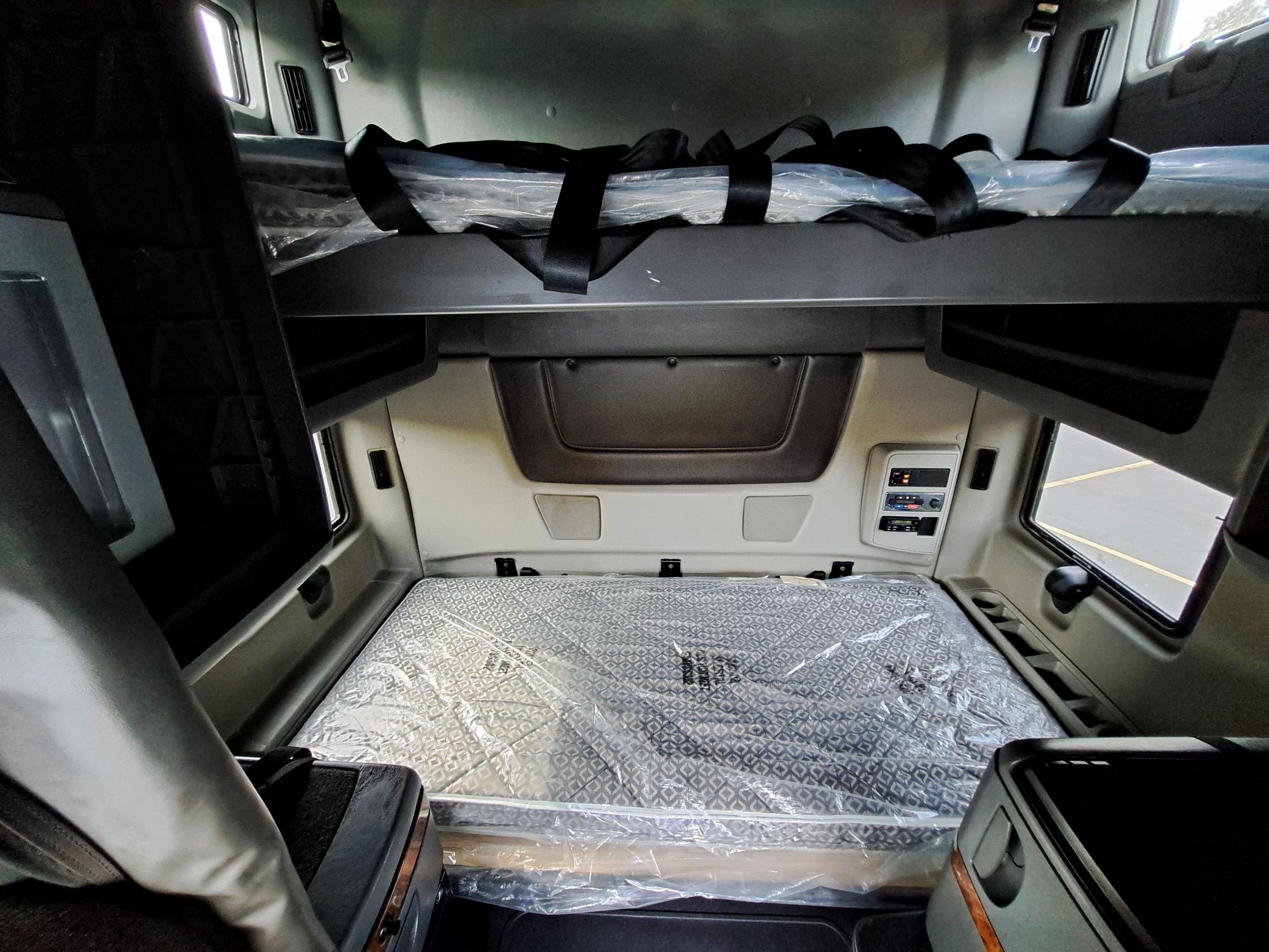 2019 INTERNATIONAL LT625 UT18121-14 2019 INTERNATIONAL LT625 UT18121-14