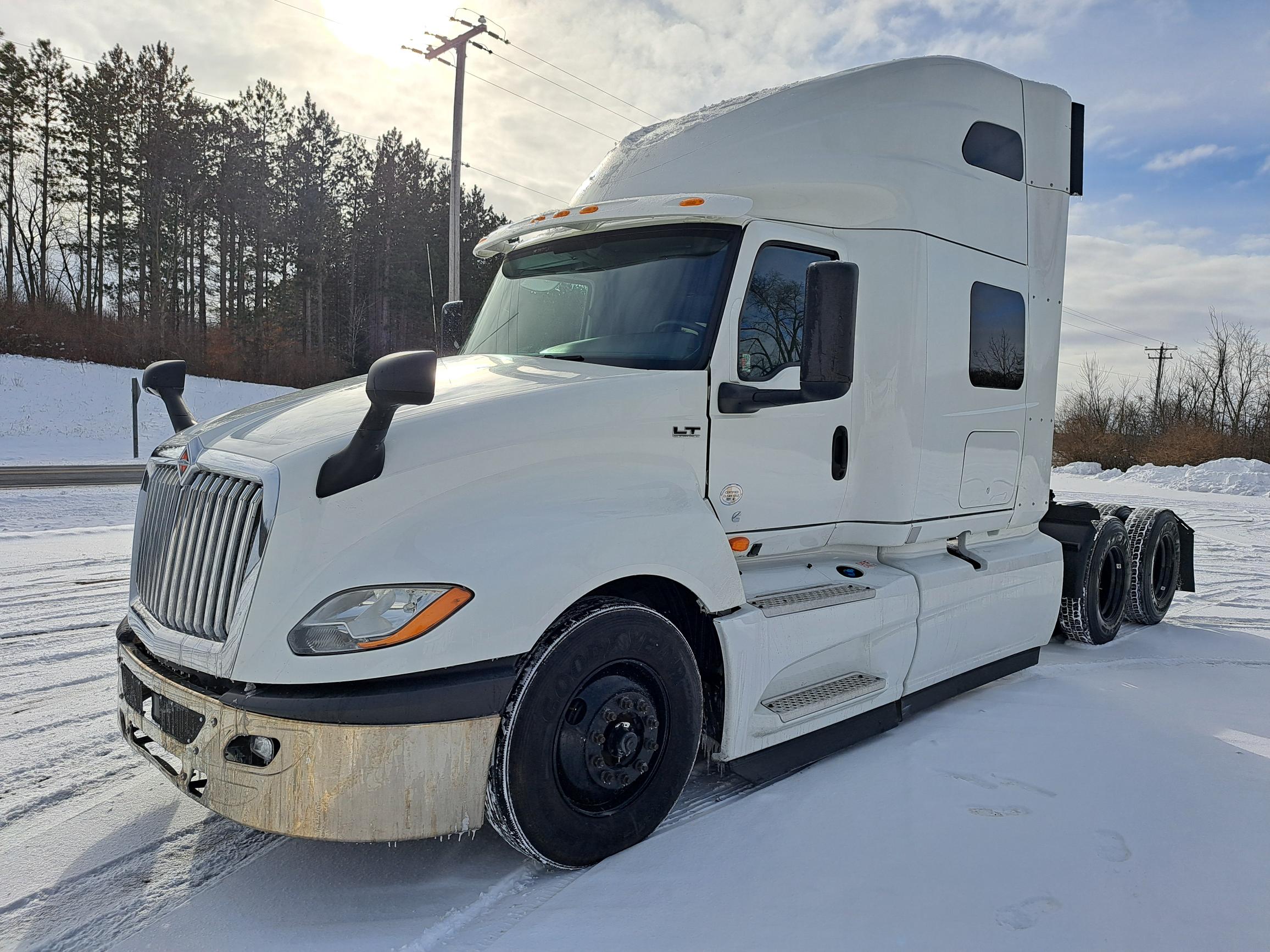 2020 INTERNATIONAL LT625 UT18130-03 2020 INTERNATIONAL LT625 UT18130-03