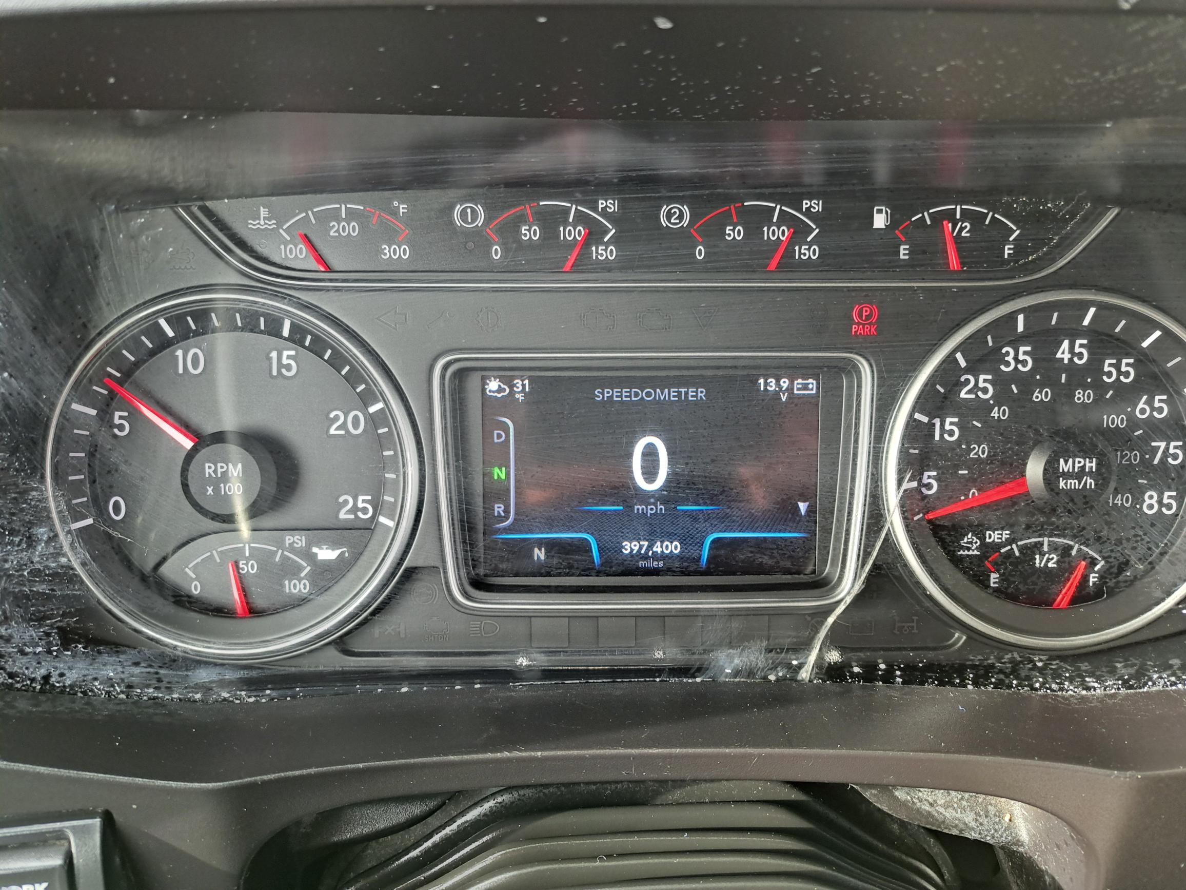 2020 INTERNATIONAL LT625 UT18130-11 2020 INTERNATIONAL LT625 UT18130-11