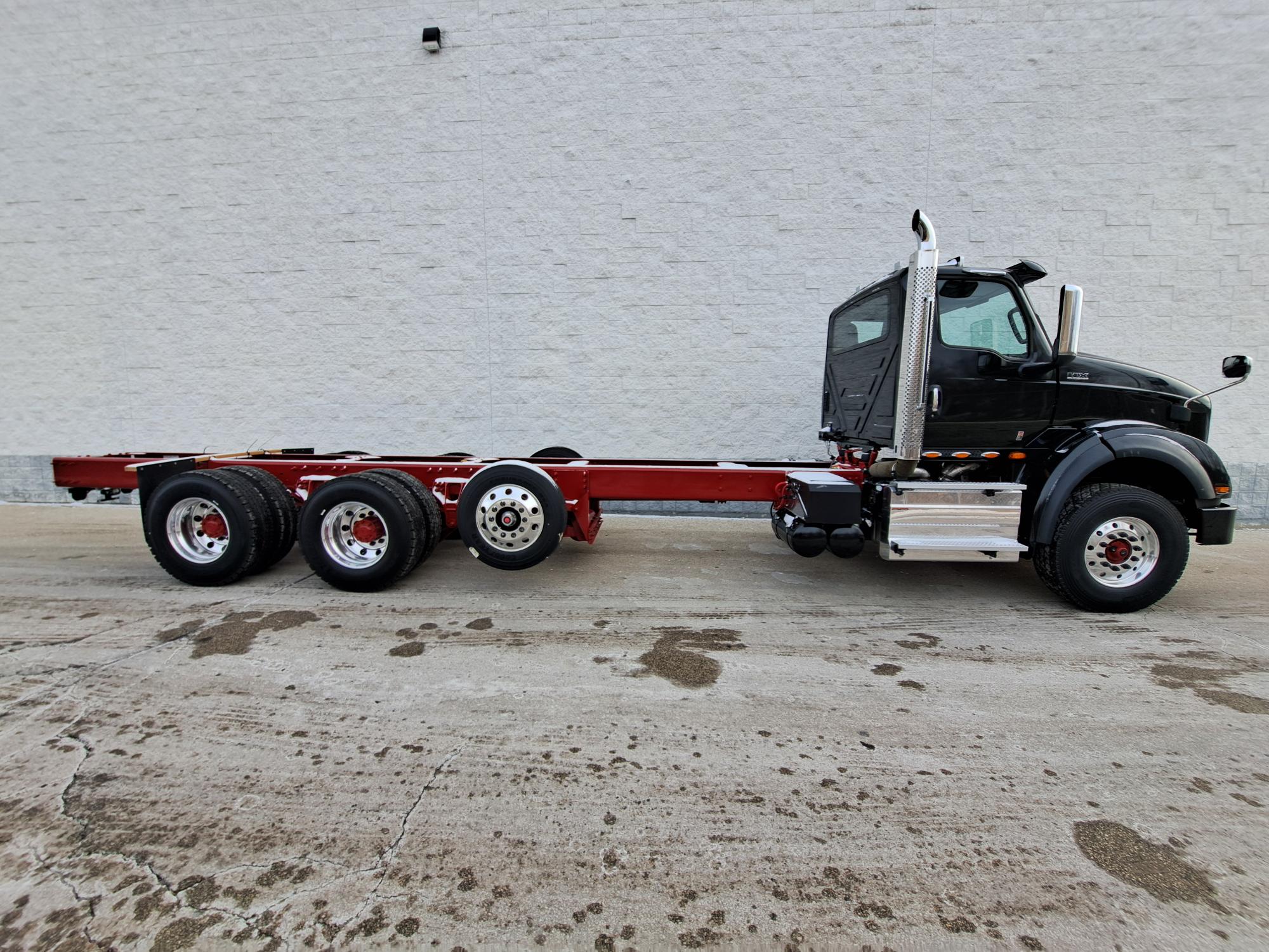 2026 INTERNATIONAL HX620 2026 INTERNATIONAL HX620 - image 4 of 6