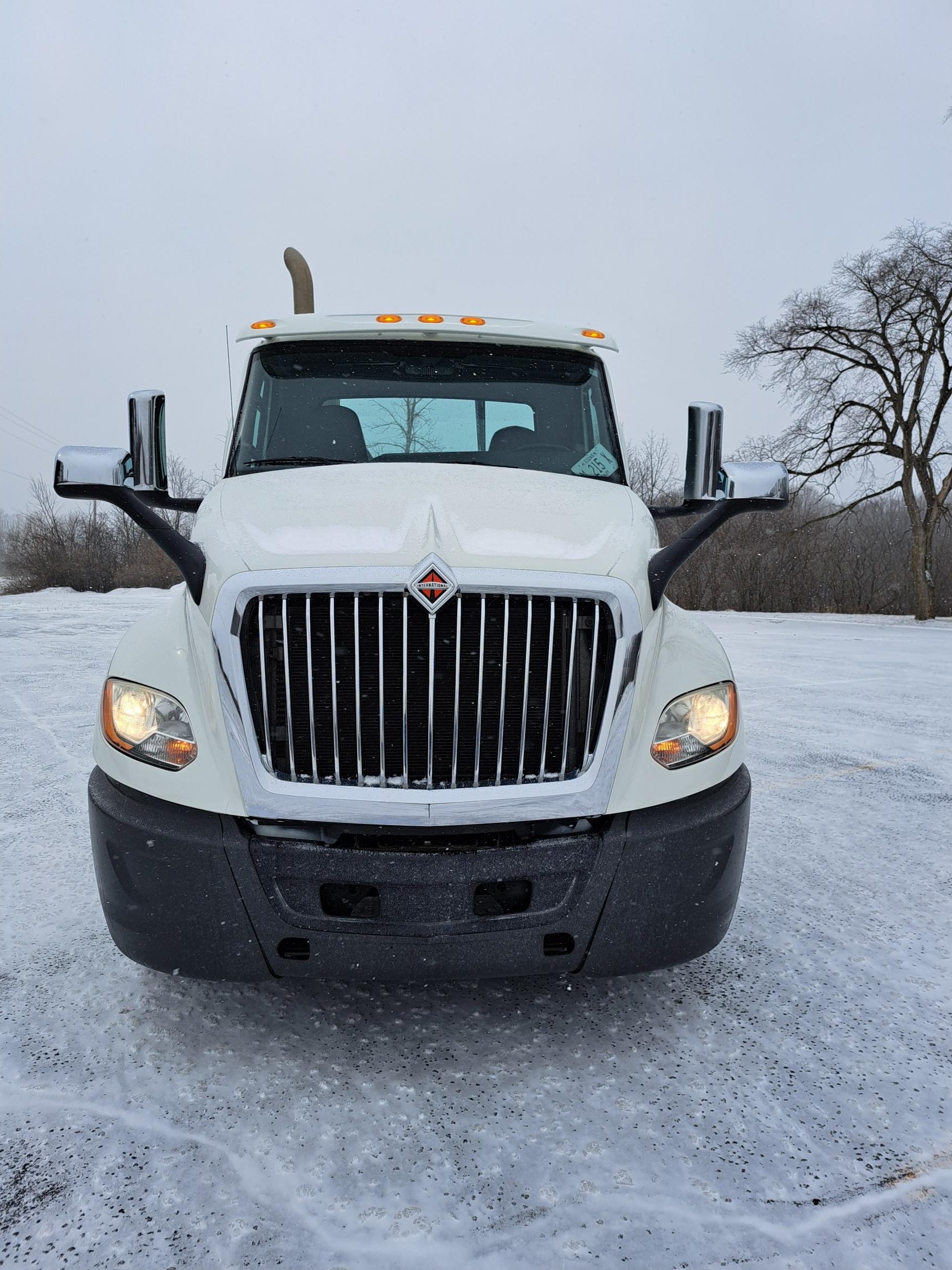 2019 INTERNATIONAL LT625 2019 INTERNATIONAL LT625 - image 5 of 6