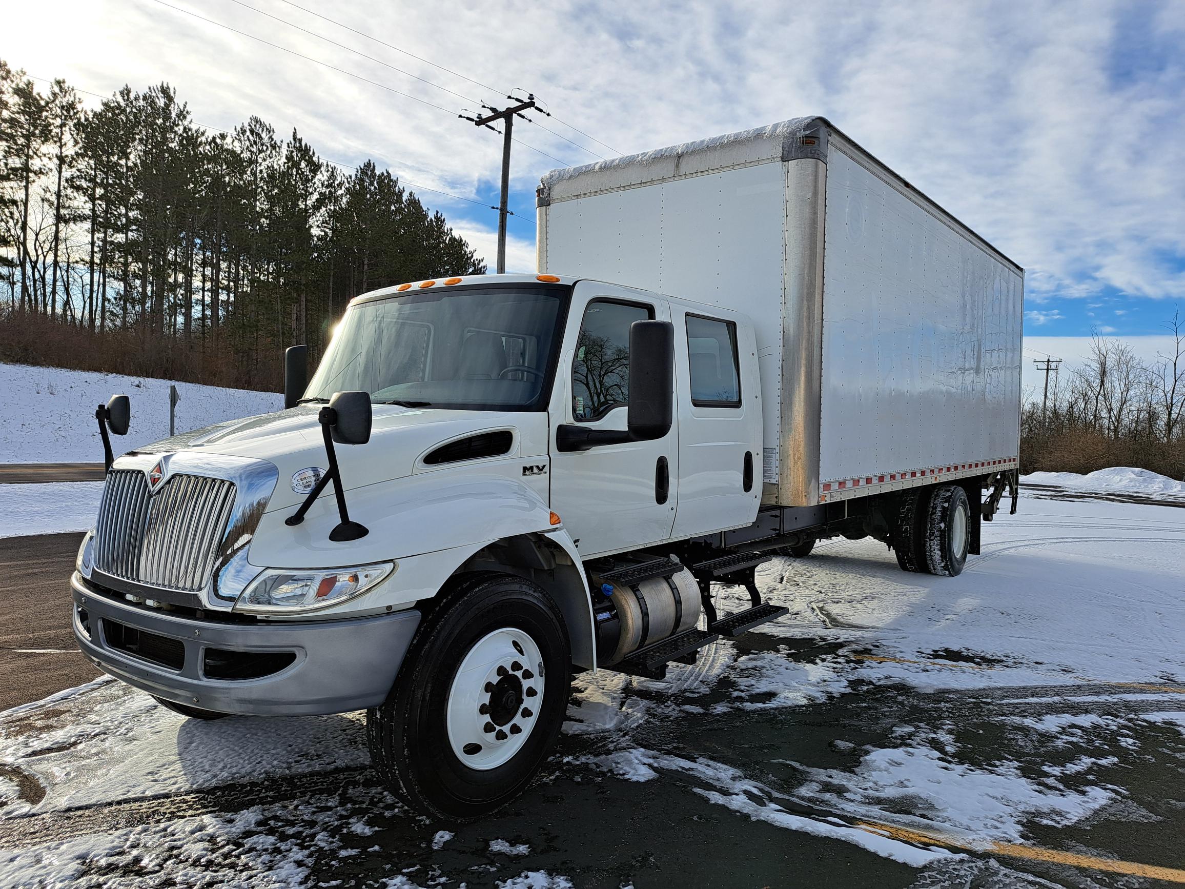 2020 INTERNATIONAL MV607 2020 INTERNATIONAL MV607 - image 3 of 6