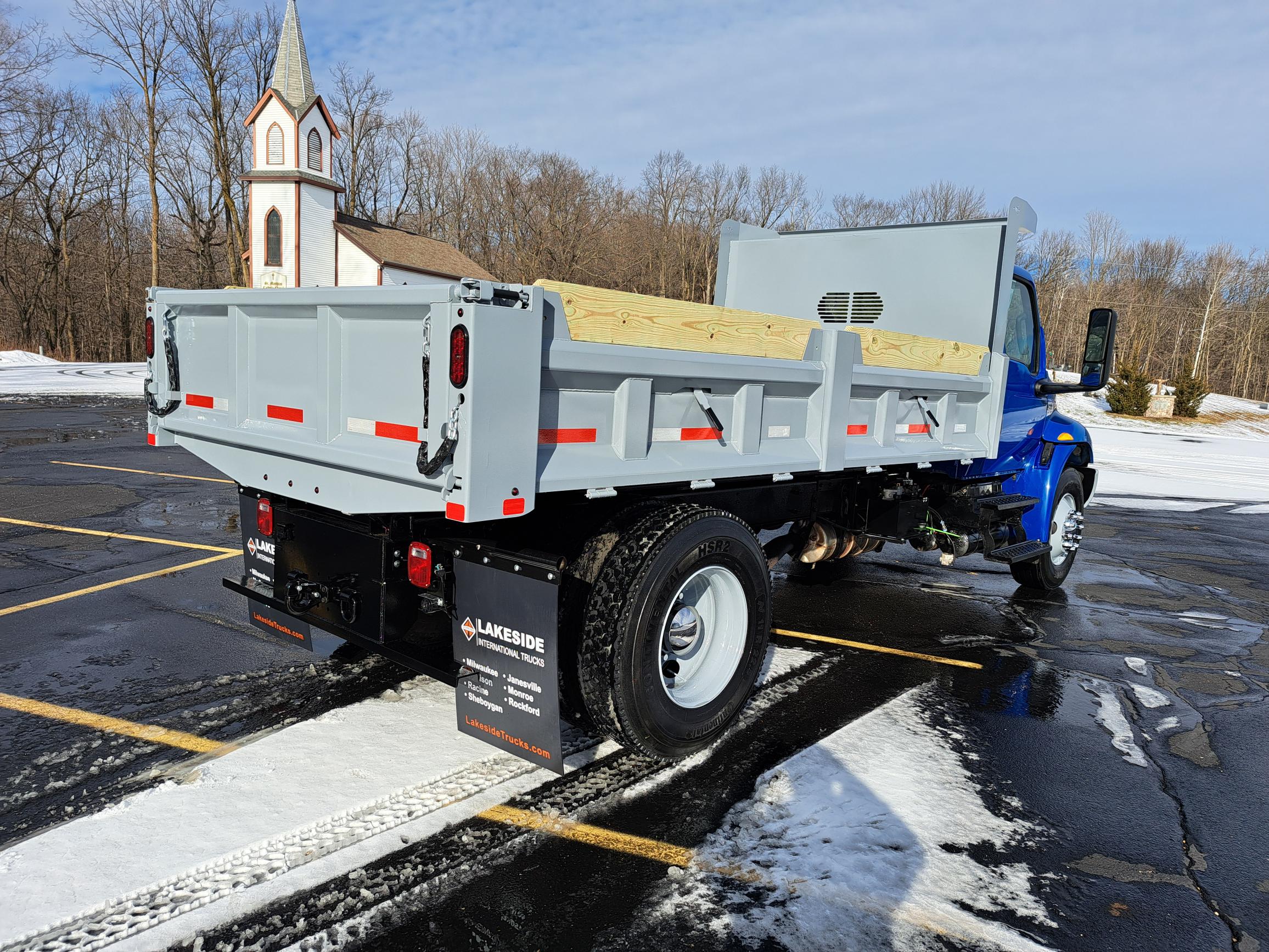 2020 INTERNATIONAL MV607 2020 INTERNATIONAL MV607 - image 3 of 6