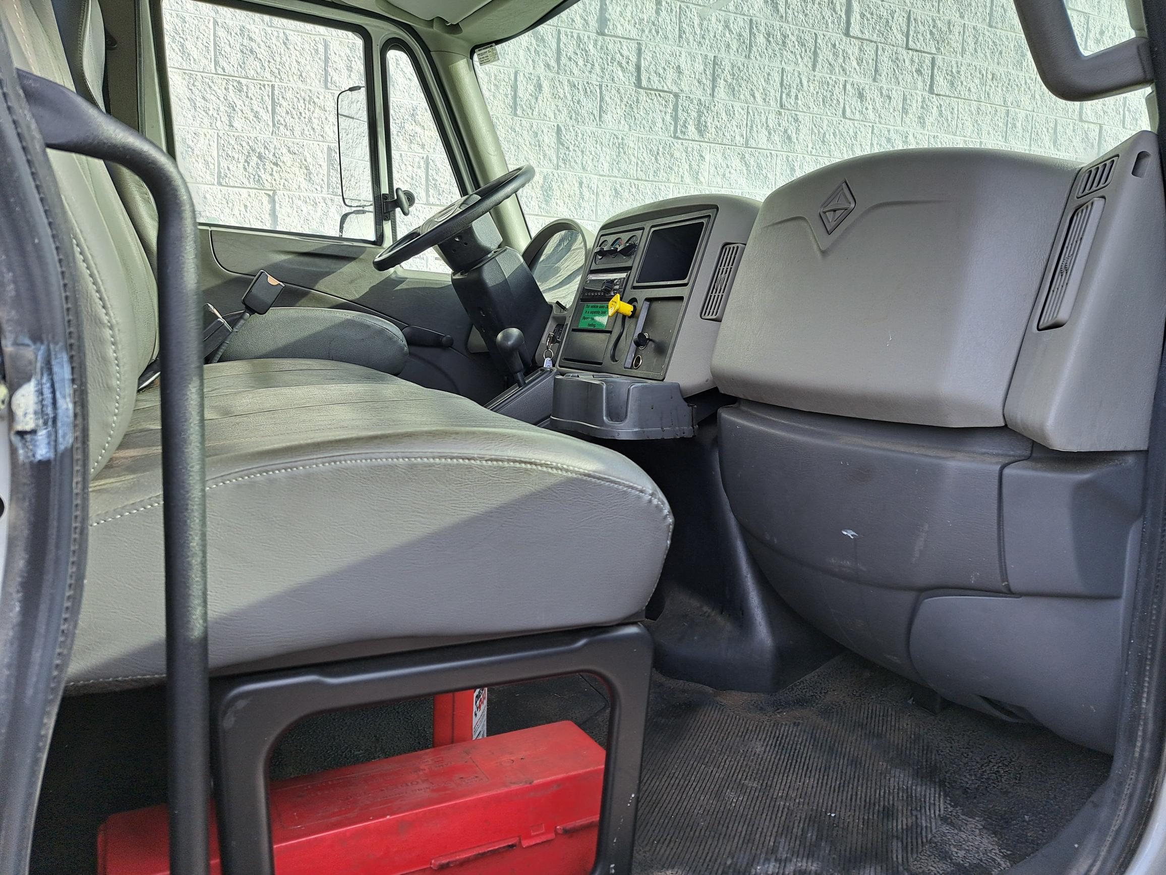 2019 INTERNATIONAL 4300 UT47052-11 2019 INTERNATIONAL 4300 UT47052-11