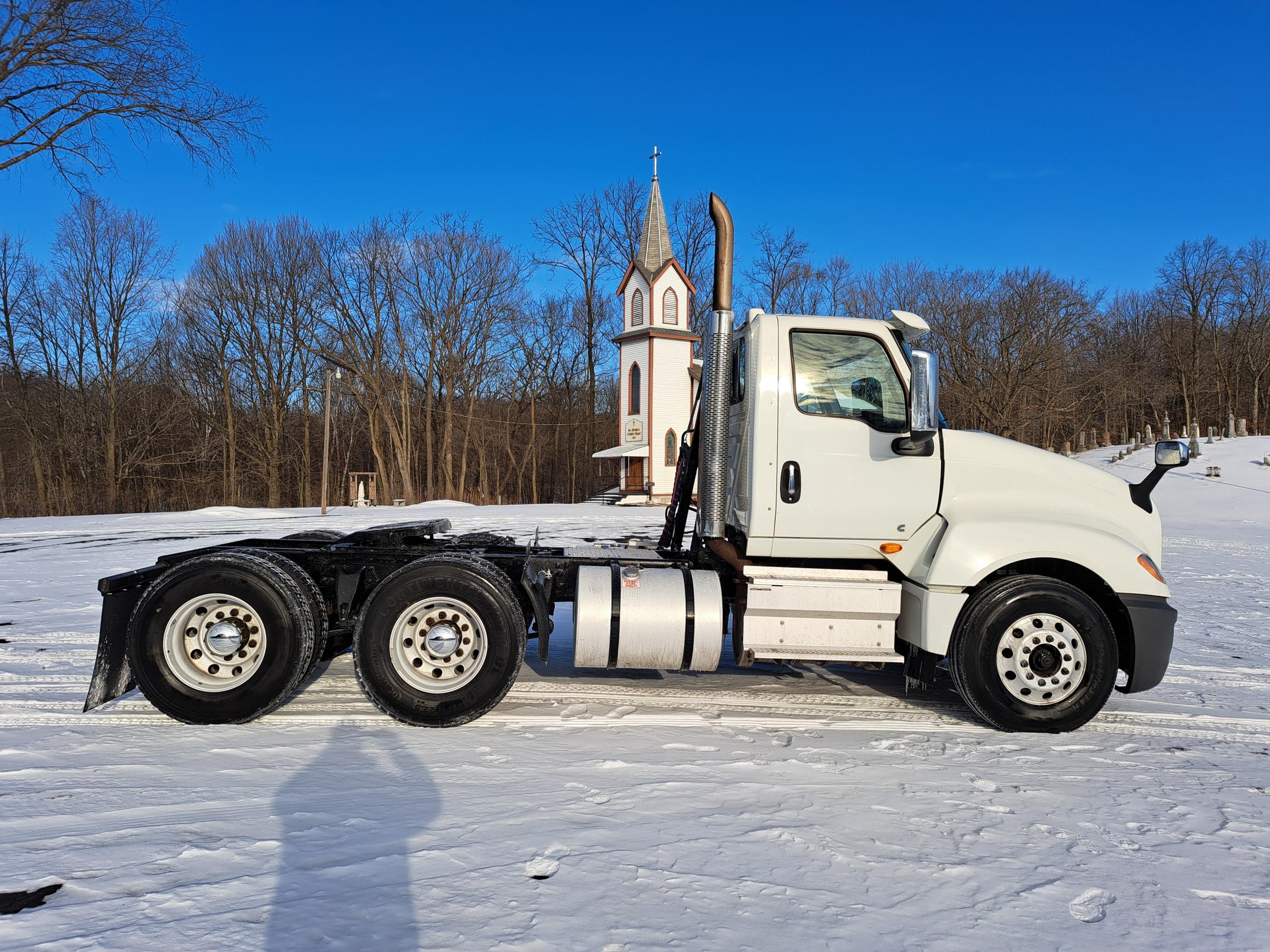 2020 INTERNATIONAL LT625 UT18144-08 2020 INTERNATIONAL LT625 UT18144-08