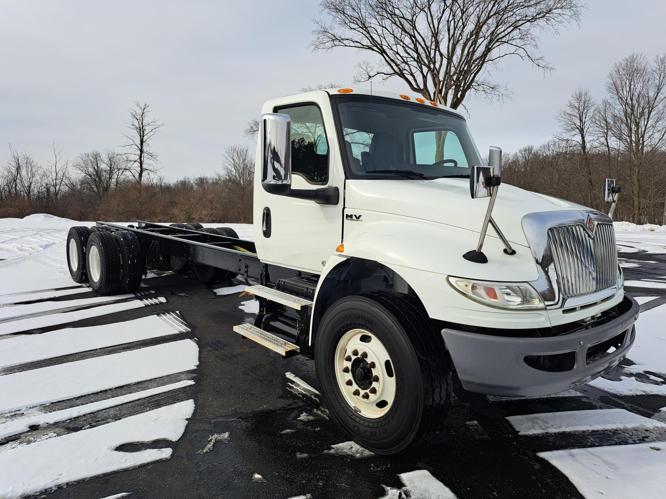 2021 INTERNATIONAL MV607 2021 INTERNATIONAL MV607 - image 1 of 6