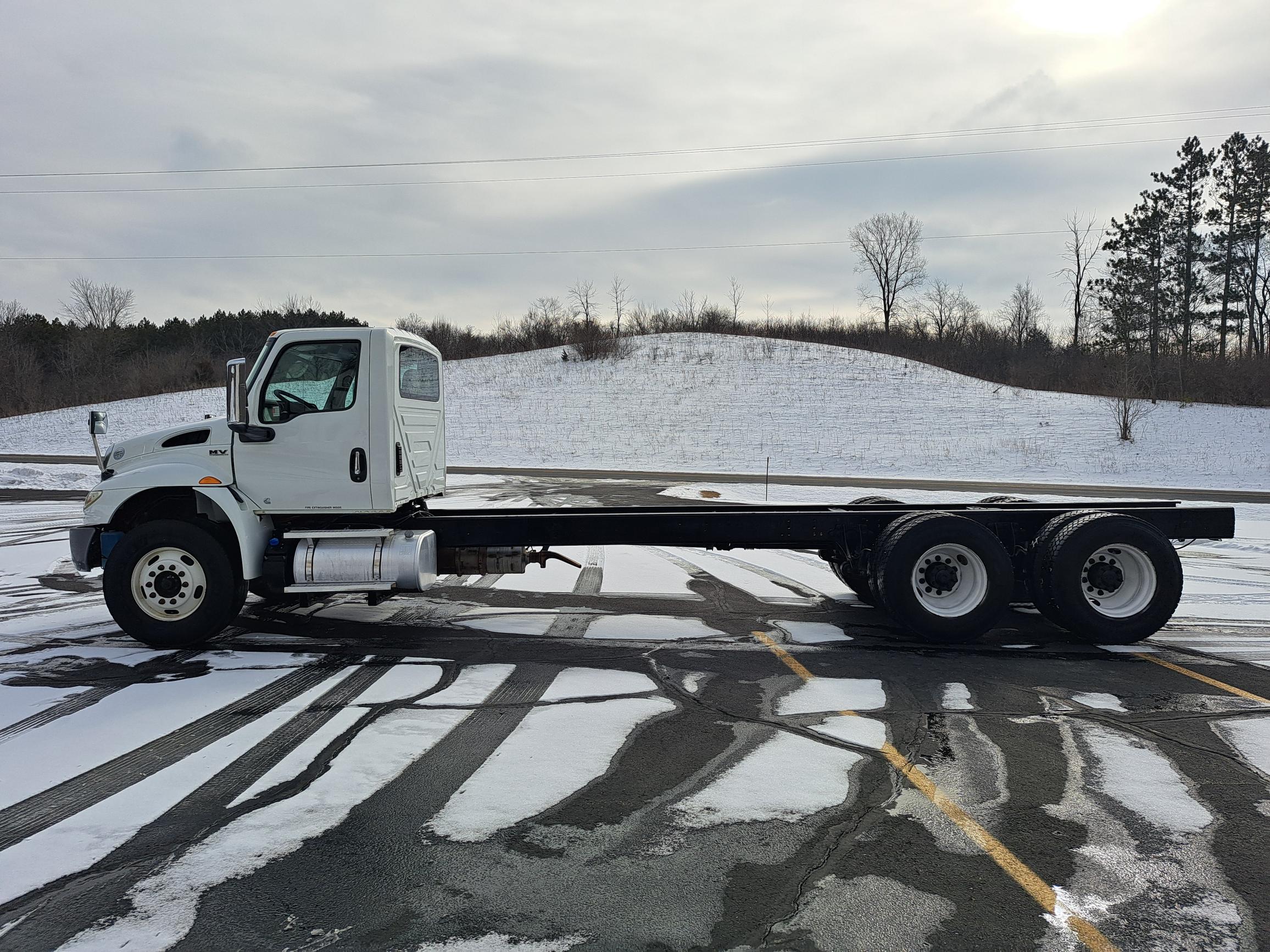 2021 INTERNATIONAL MV607 UT18151-08 2021 INTERNATIONAL MV607 UT18151-08