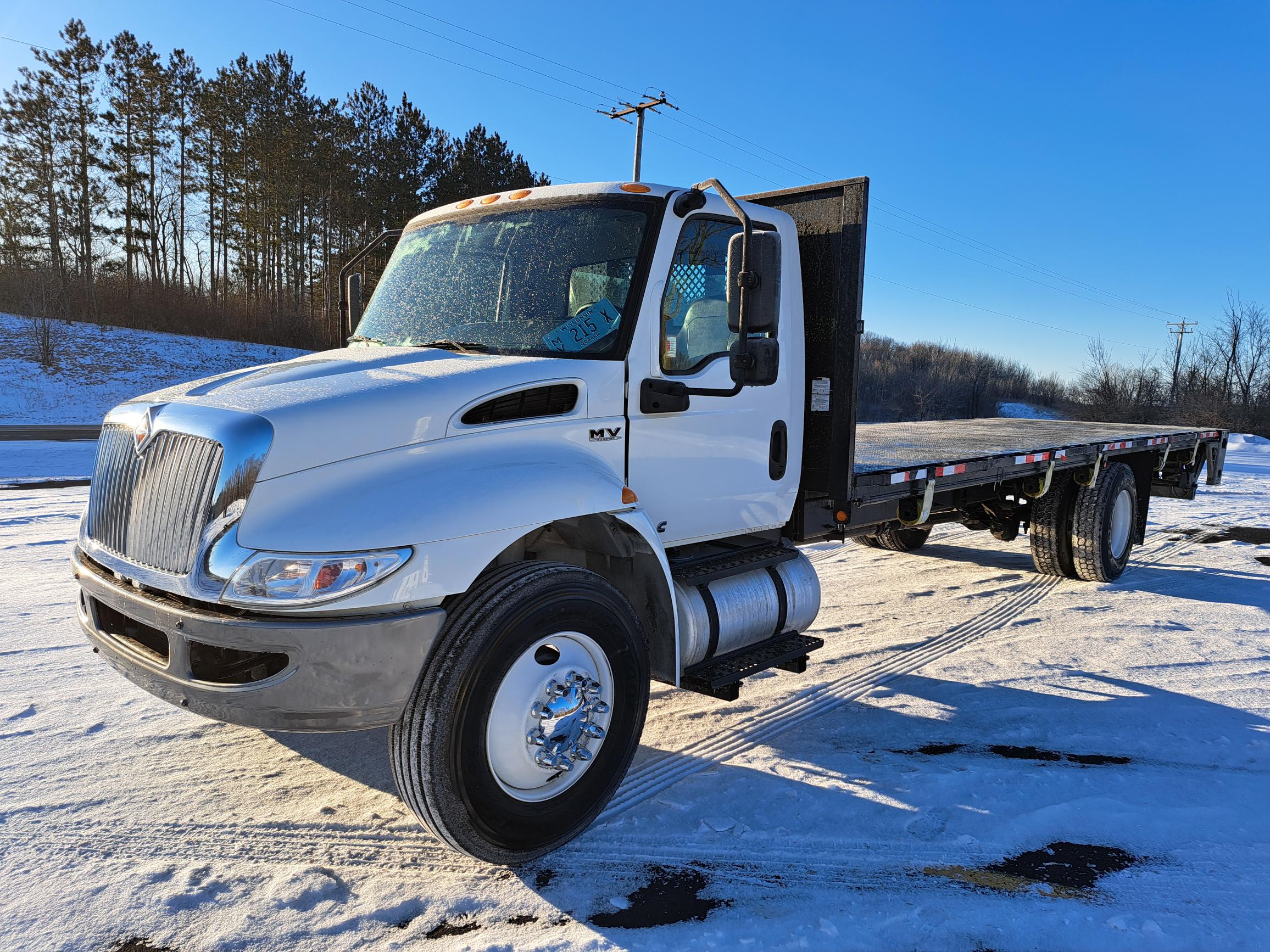 2020 INTERNATIONAL MV607 2020 INTERNATIONAL MV607 - image 3 of 6