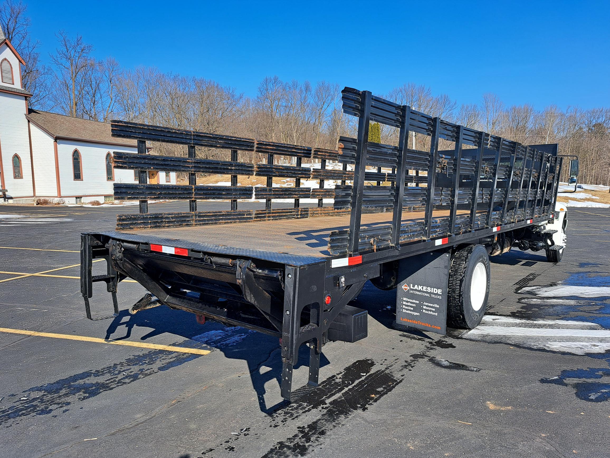 2019 INTERNATIONAL 4300 UT18158-02 2019 INTERNATIONAL 4300 UT18158-02