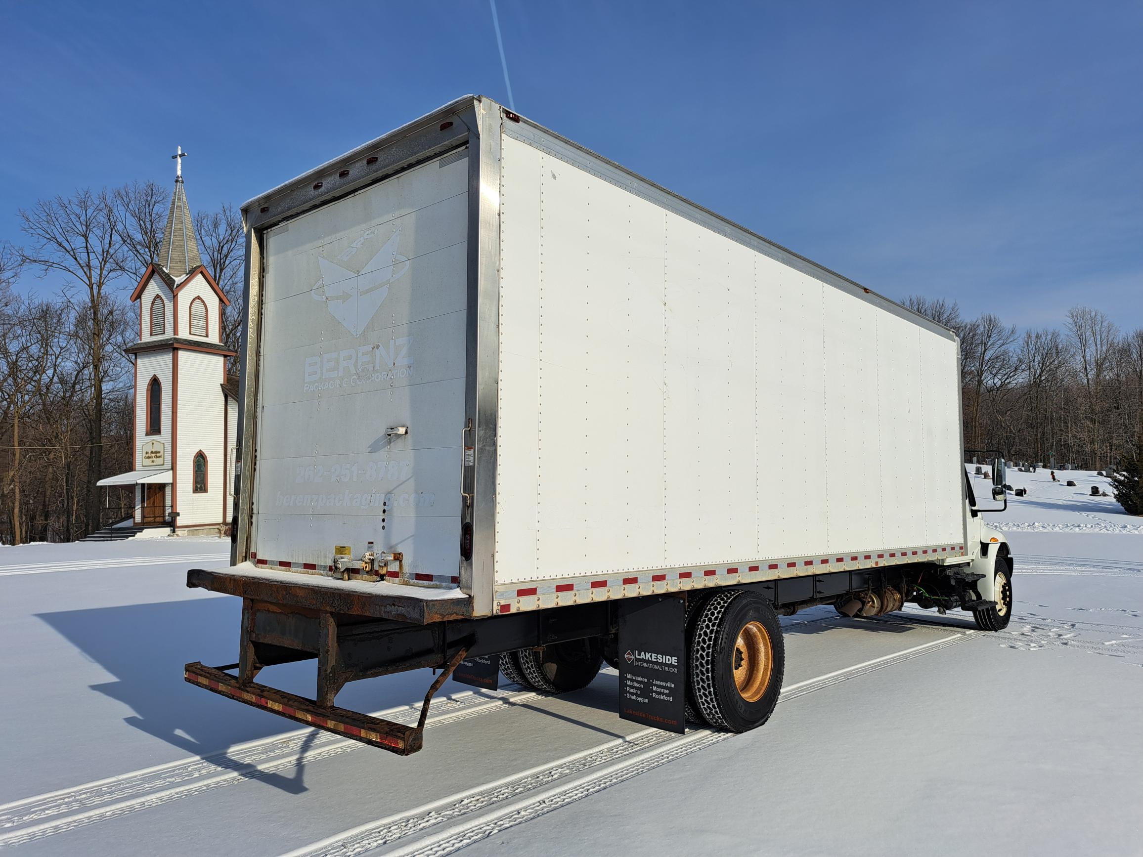 2019 INTERNATIONAL 4300 2019 INTERNATIONAL 4300 - image 2 of 6