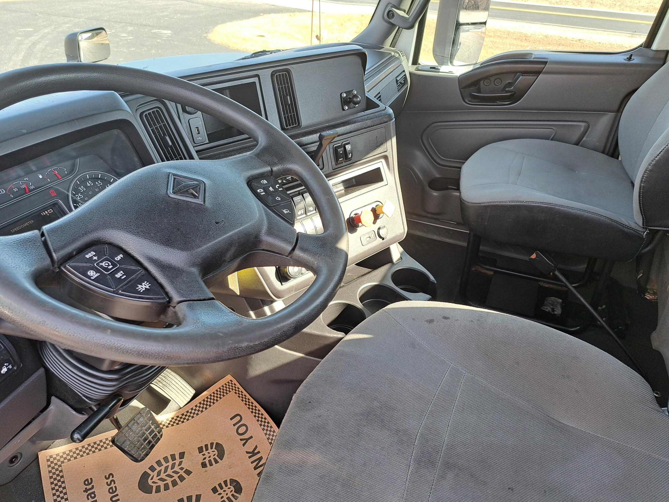 2019 INTERNATIONAL LT625 UT18159-10 2019 INTERNATIONAL LT625 UT18159-10