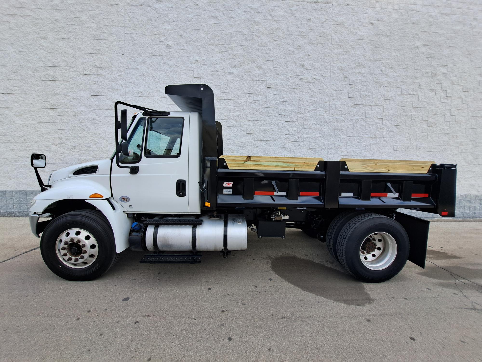 2019 INTERNATIONAL 4300 UT47064-07 2019 INTERNATIONAL 4300 UT47064-07