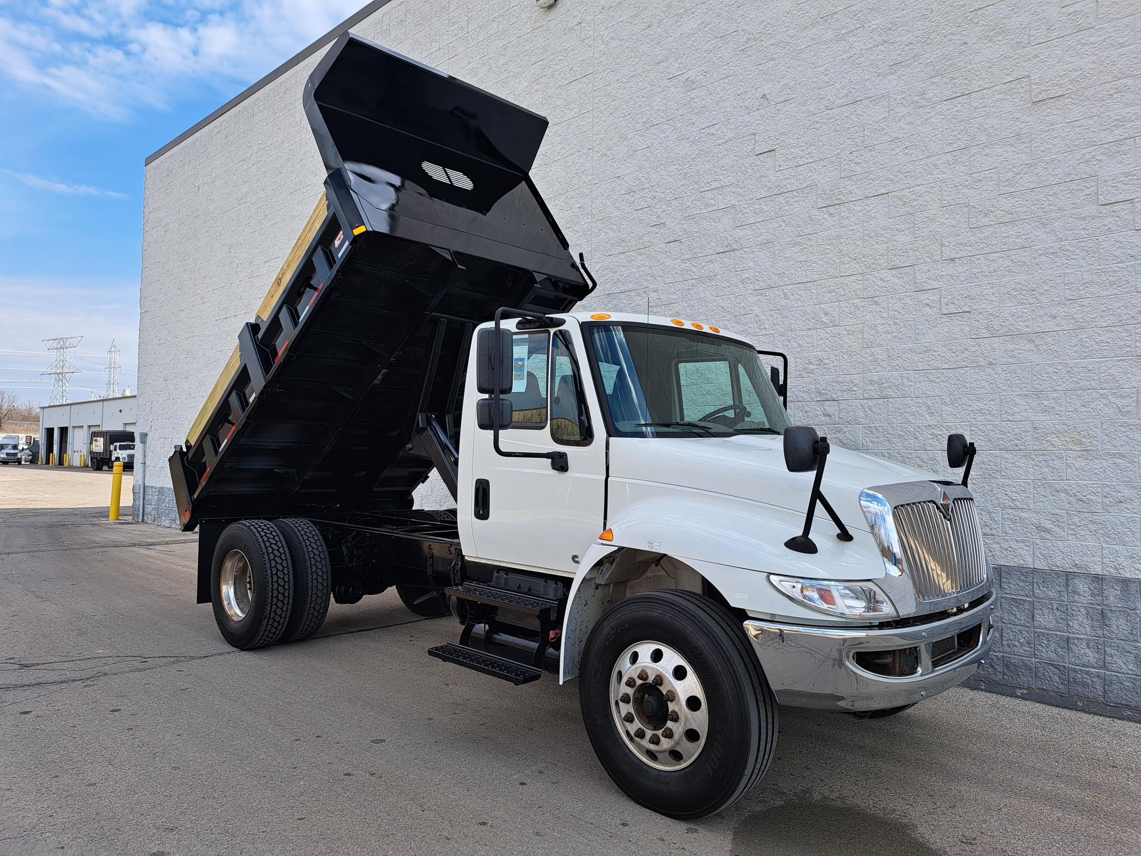 2019 INTERNATIONAL 4300 UT47064-09 2019 INTERNATIONAL 4300 UT47064-09