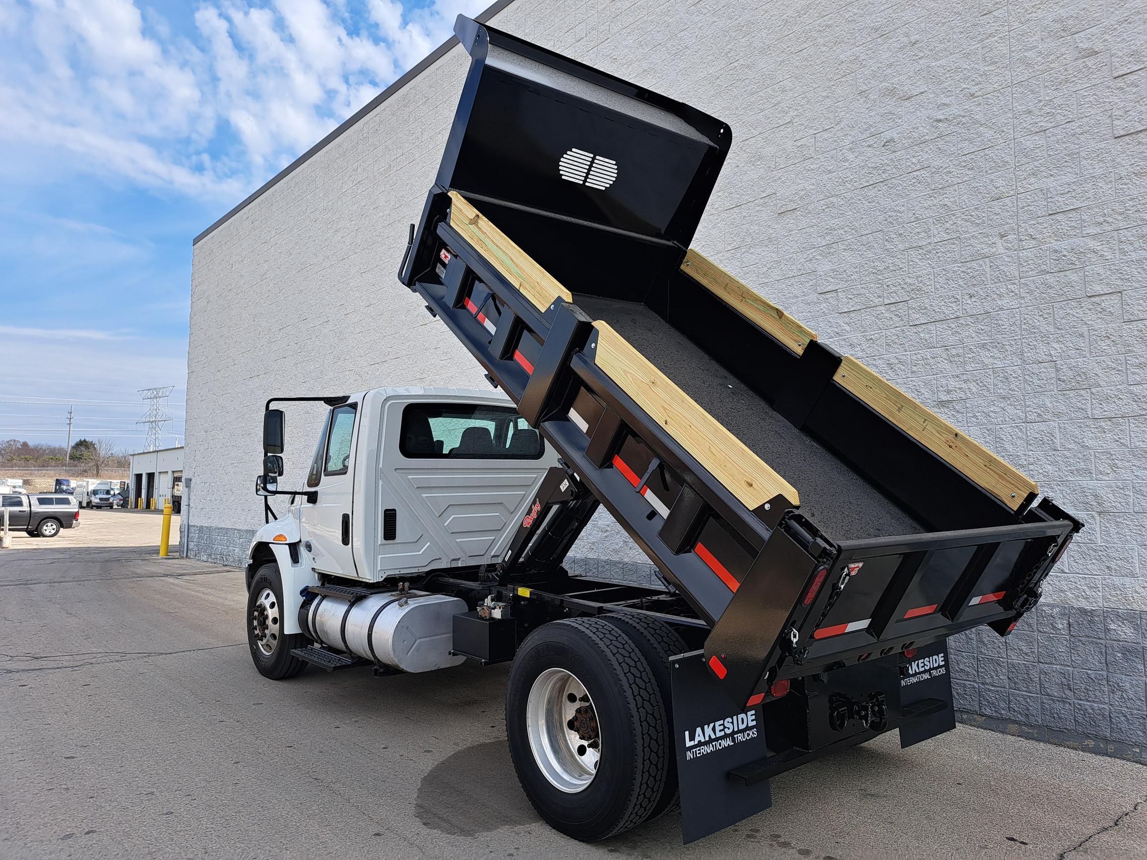 2019 INTERNATIONAL 4300 UT47064-12 2019 INTERNATIONAL 4300 UT47064-12