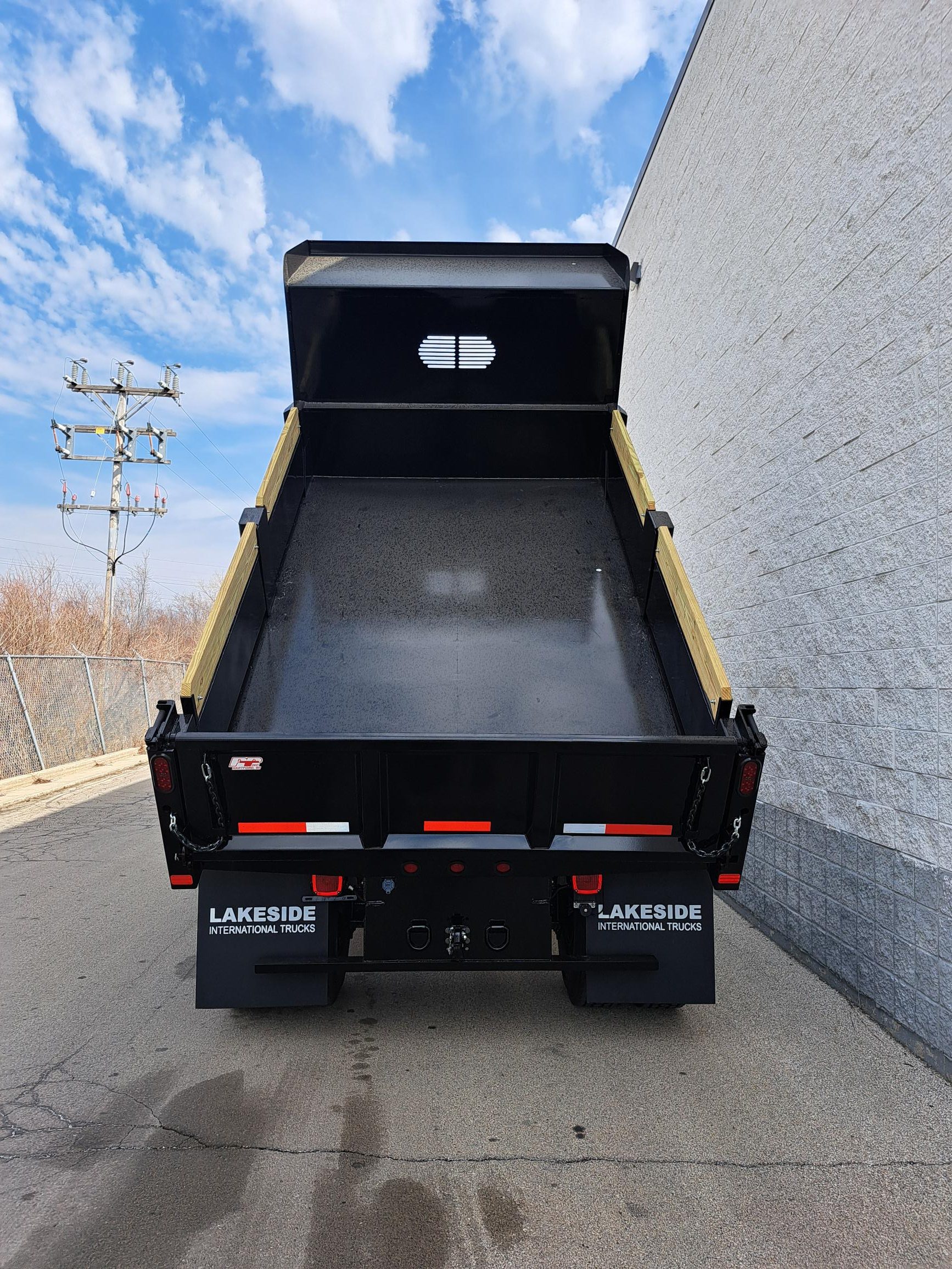 2019 INTERNATIONAL 4300 UT47064-13 2019 INTERNATIONAL 4300 UT47064-13