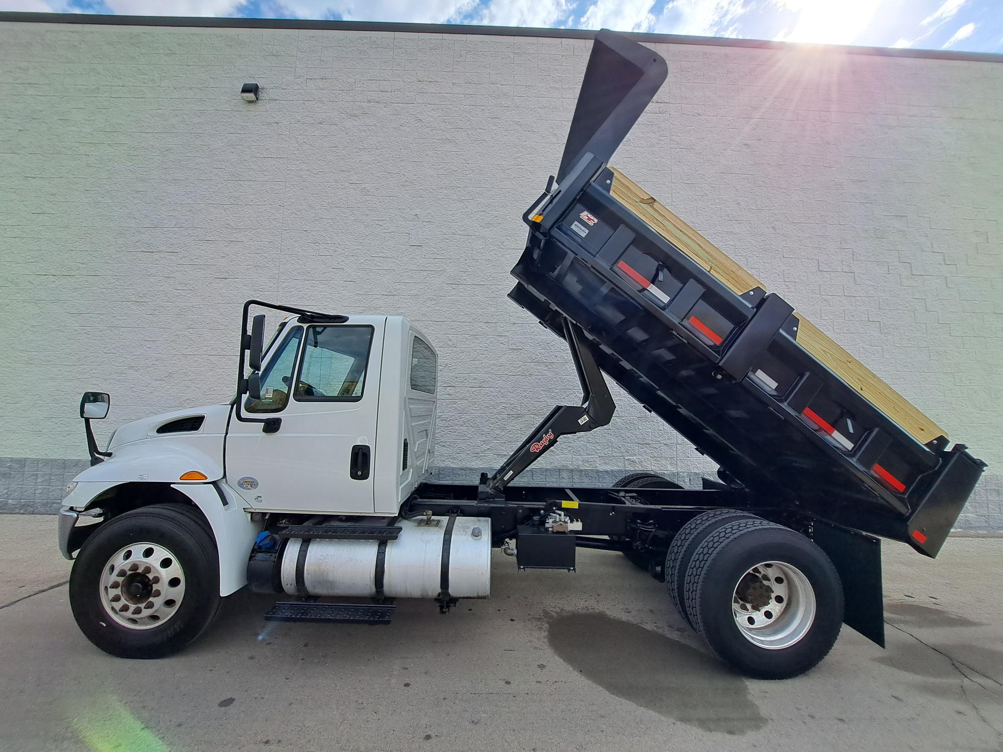 2019 INTERNATIONAL 4300 UT47064-14 2019 INTERNATIONAL 4300 UT47064-14