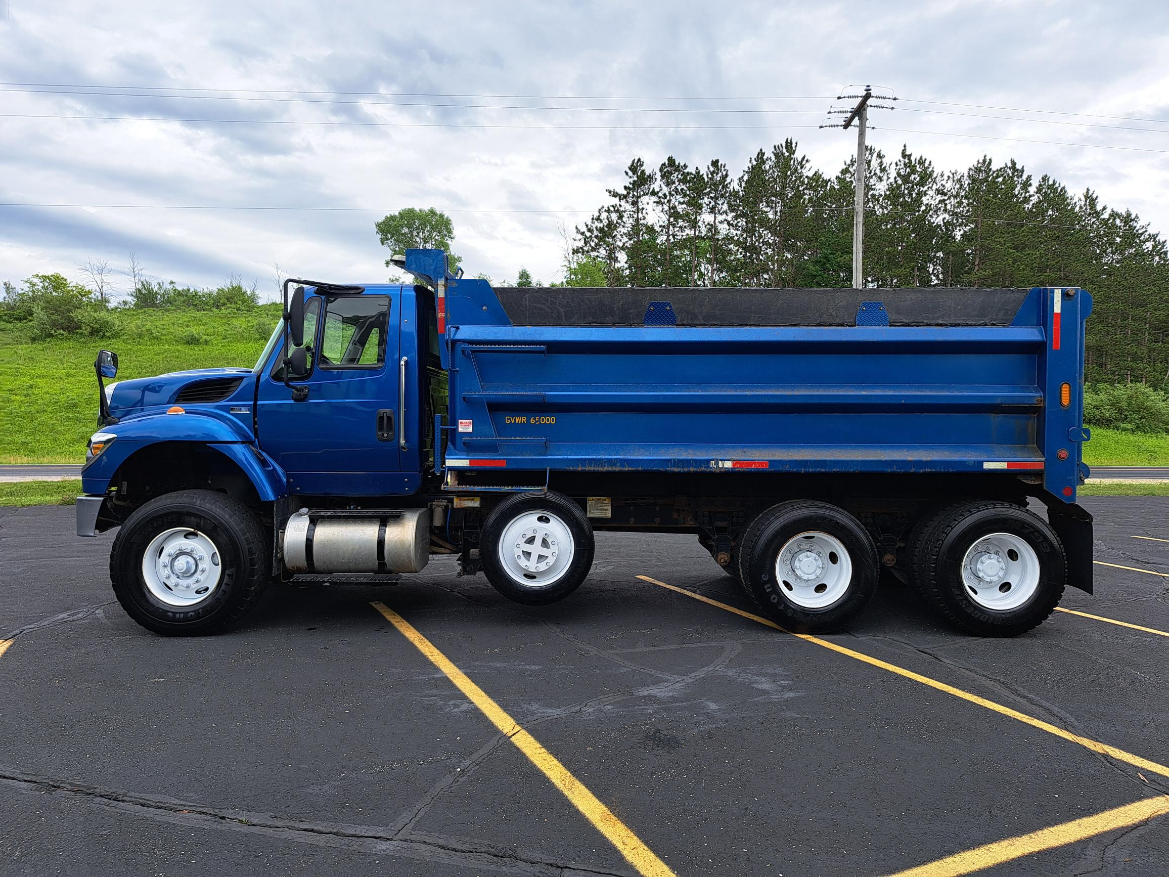 2015 INTERNATIONAL 7400 UT27401-07 2015 INTERNATIONAL 7400 UT27401-07