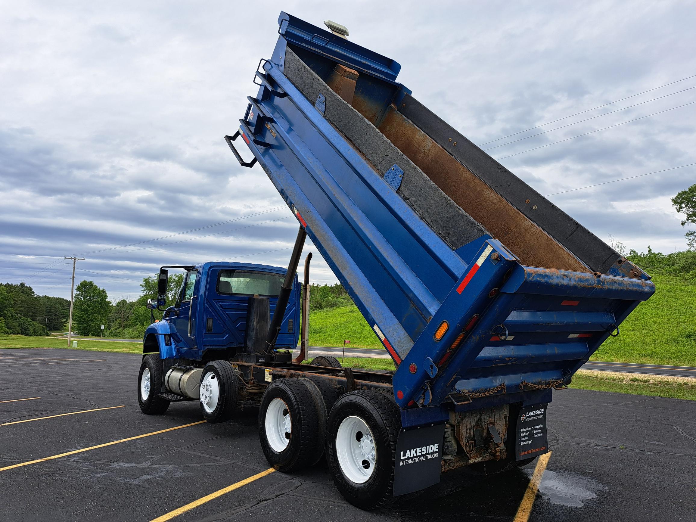 2015 INTERNATIONAL 7400 UT27401-10 2015 INTERNATIONAL 7400 UT27401-10