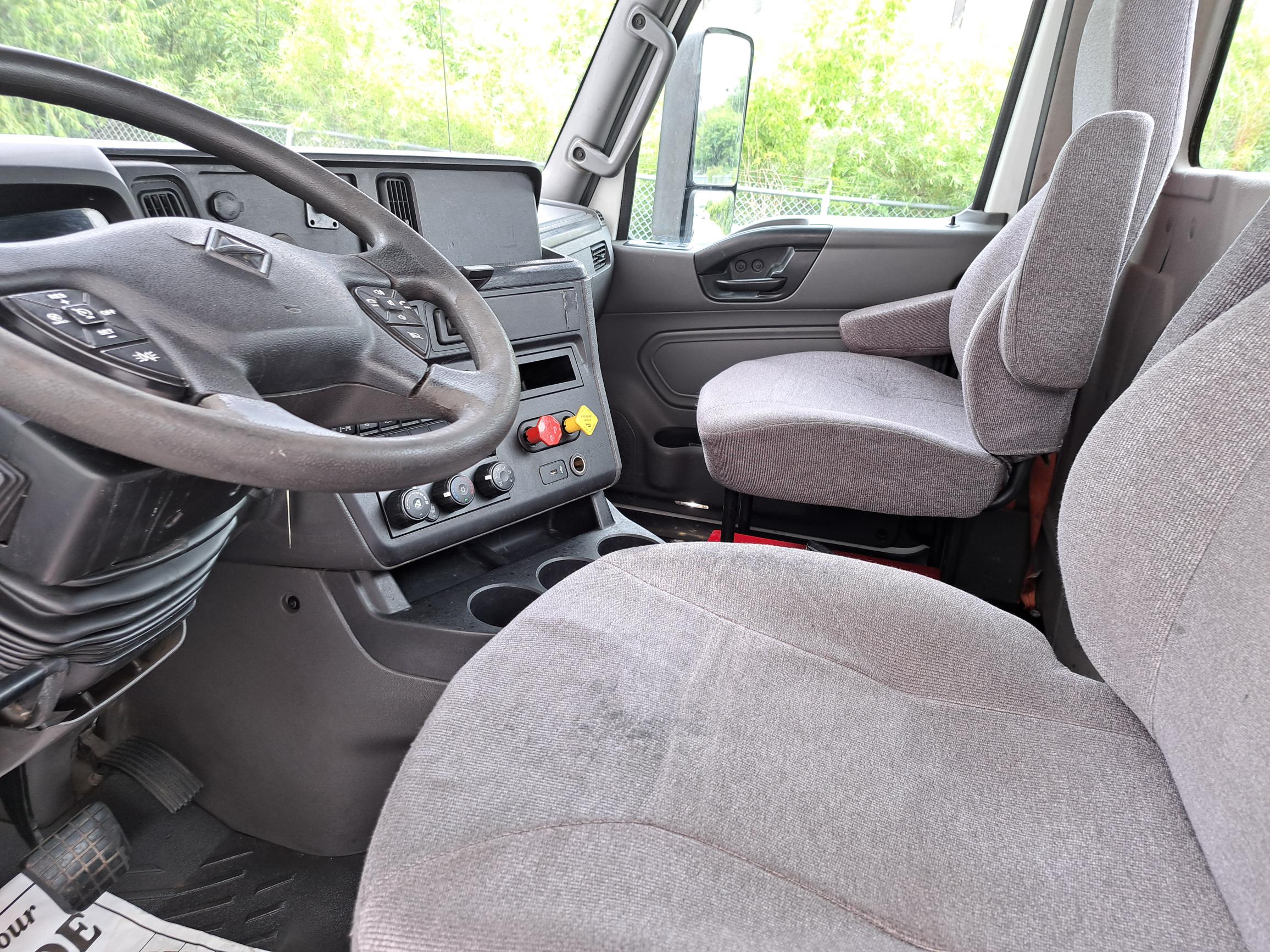 2019 INTERNATIONAL LT625 UT18210-10 2019 INTERNATIONAL LT625 UT18210-10