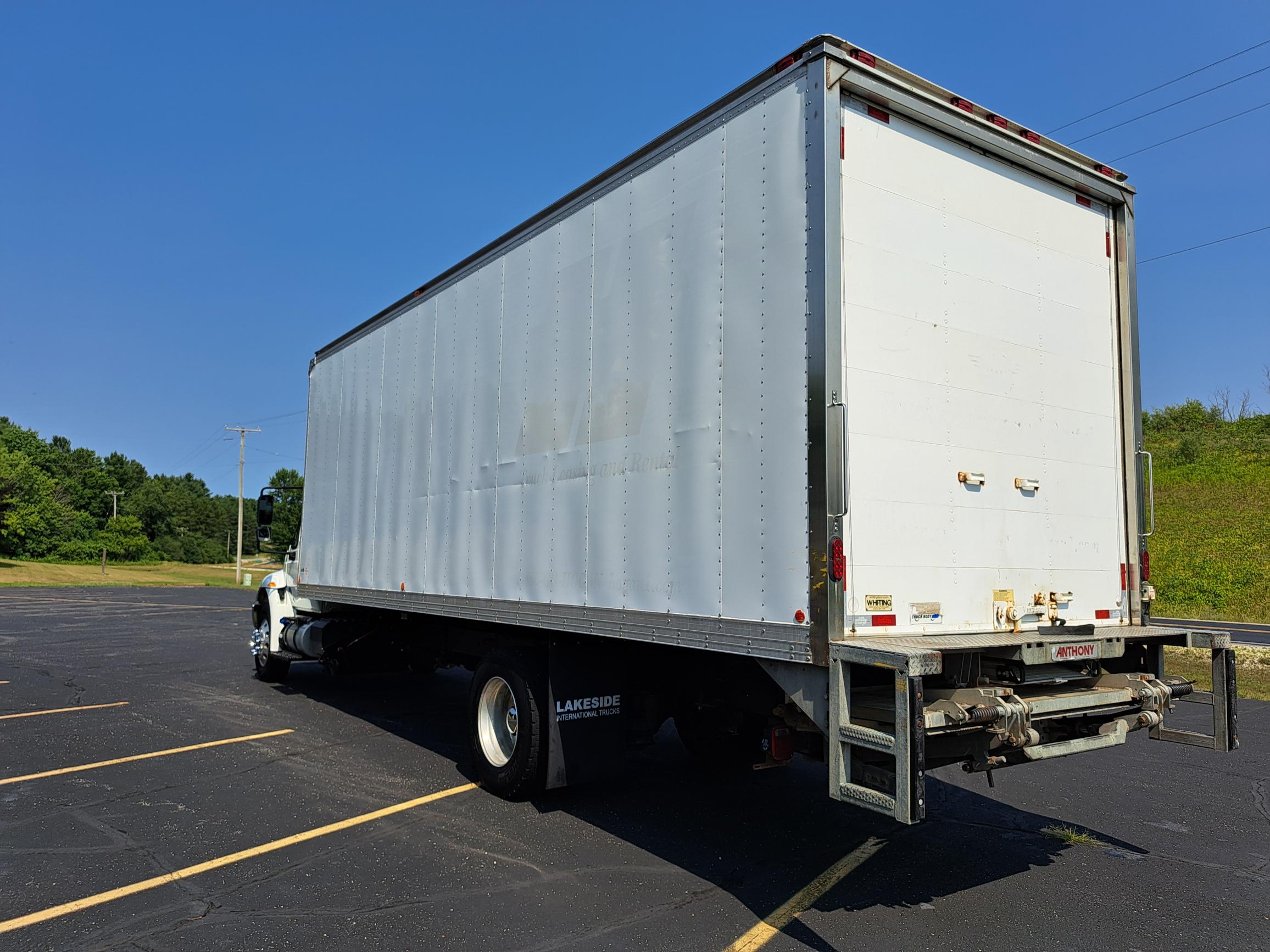 2019 INTERNATIONAL 4300 2019 INTERNATIONAL 4300 - image 4 of 6