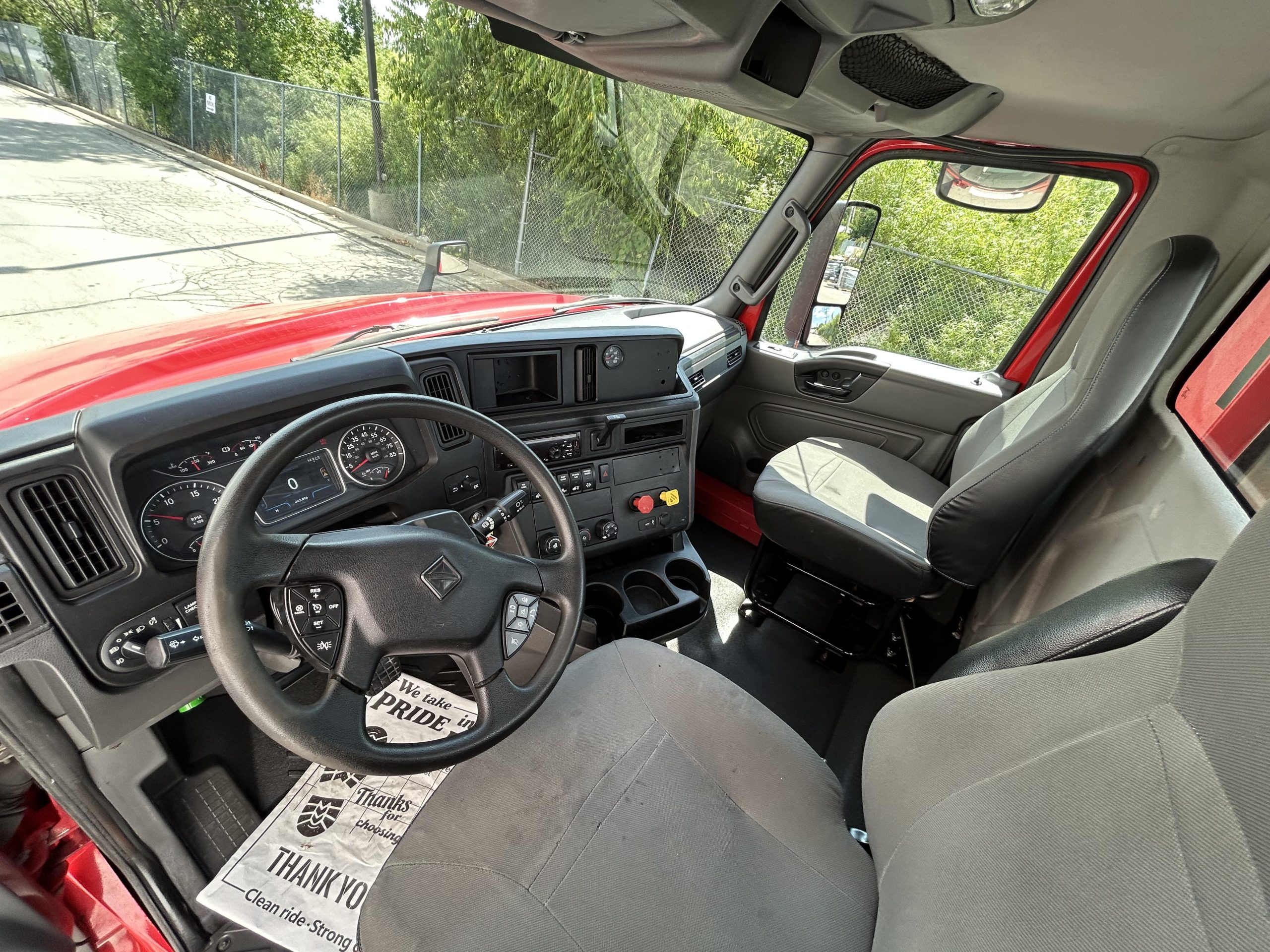 2019 INTERNATIONAL LT625 UT18219-10 2019 INTERNATIONAL LT625 UT18219-10