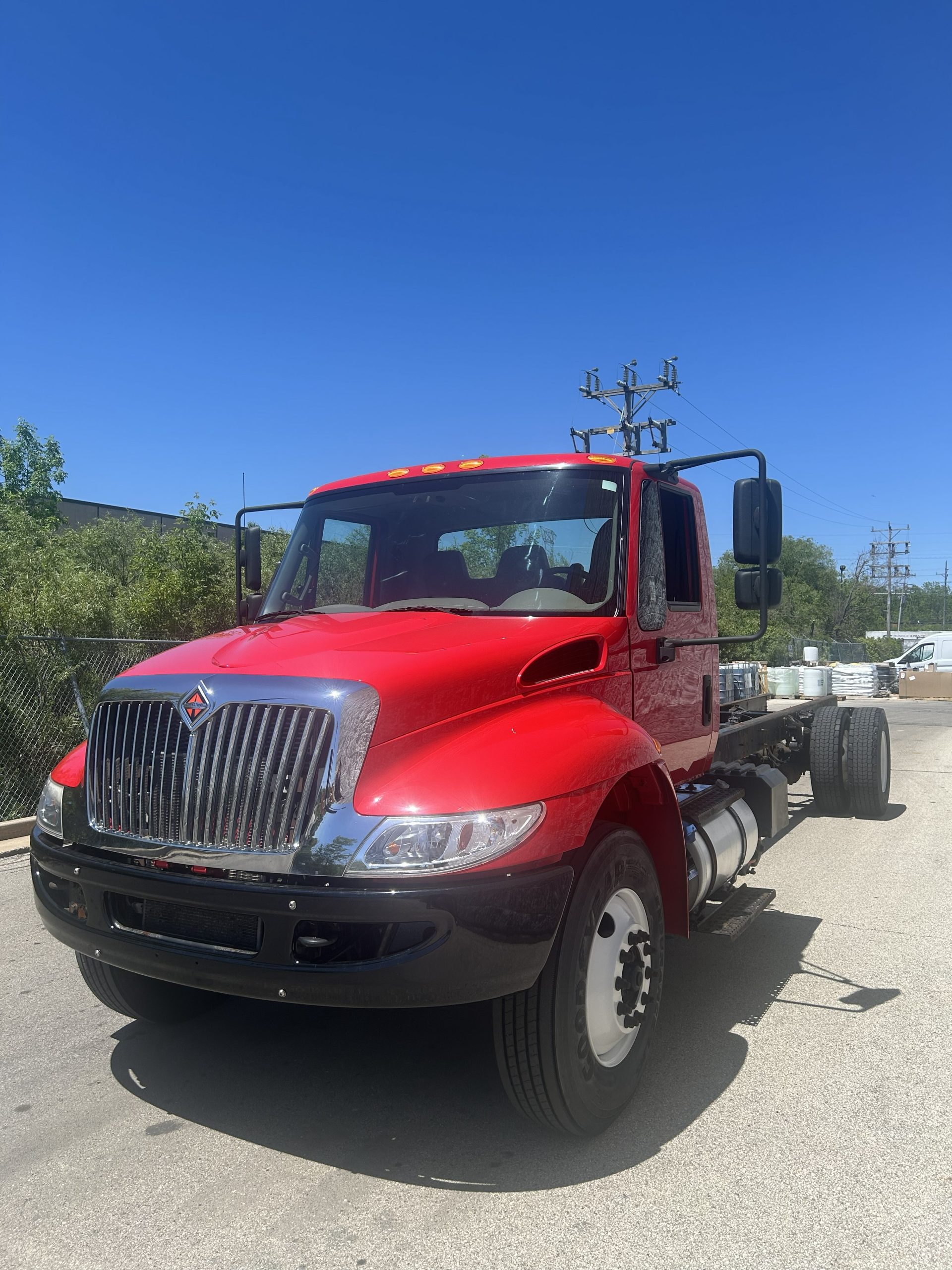 2019 INTERNATIONAL 4300 2019 INTERNATIONAL 4300 - image 1 of 6