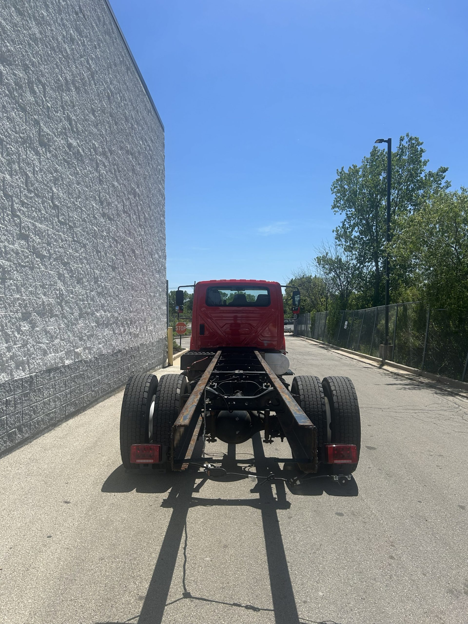 2019 INTERNATIONAL 4300 2019 INTERNATIONAL 4300 - image 5 of 6