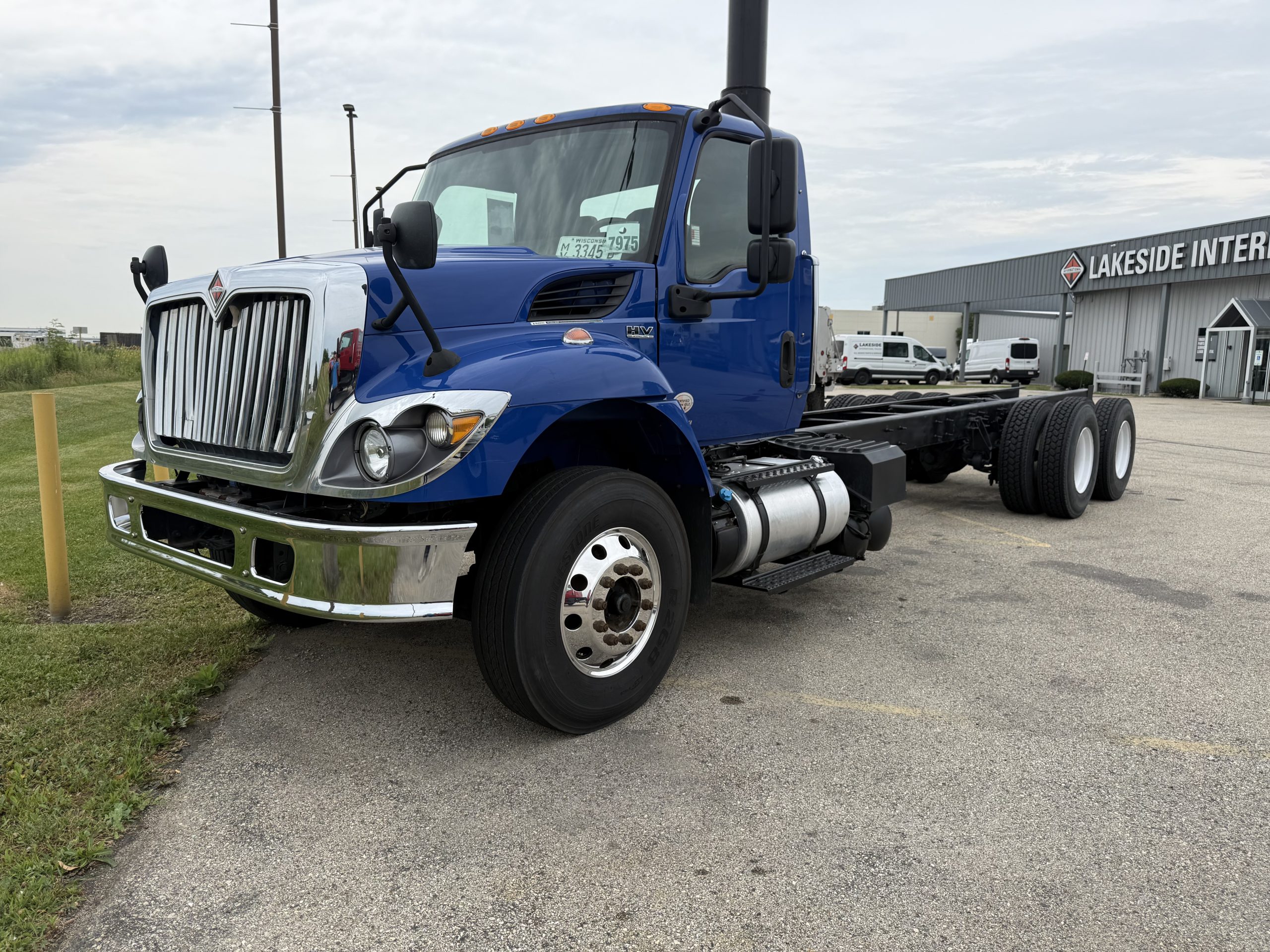 2019 INTERNATIONAL HV607 2019 INTERNATIONAL HV607 - image 1 of 6