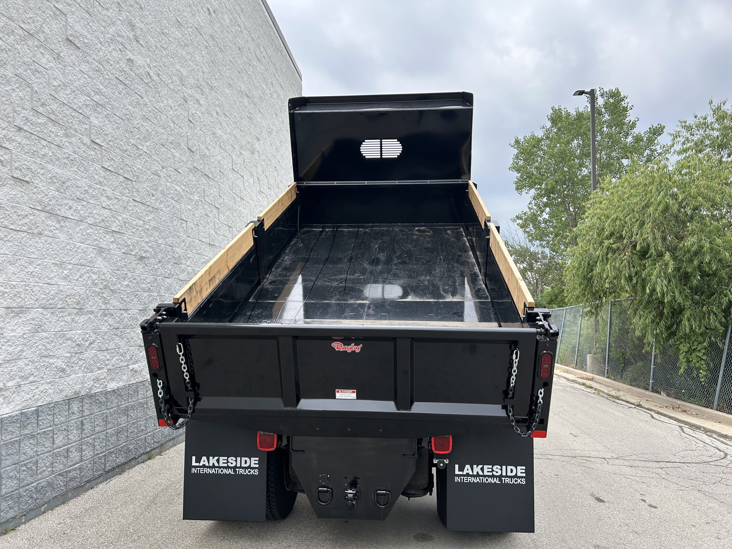 2019 INTERNATIONAL 4300 UT18197-06 2019 INTERNATIONAL 4300 UT18197-06